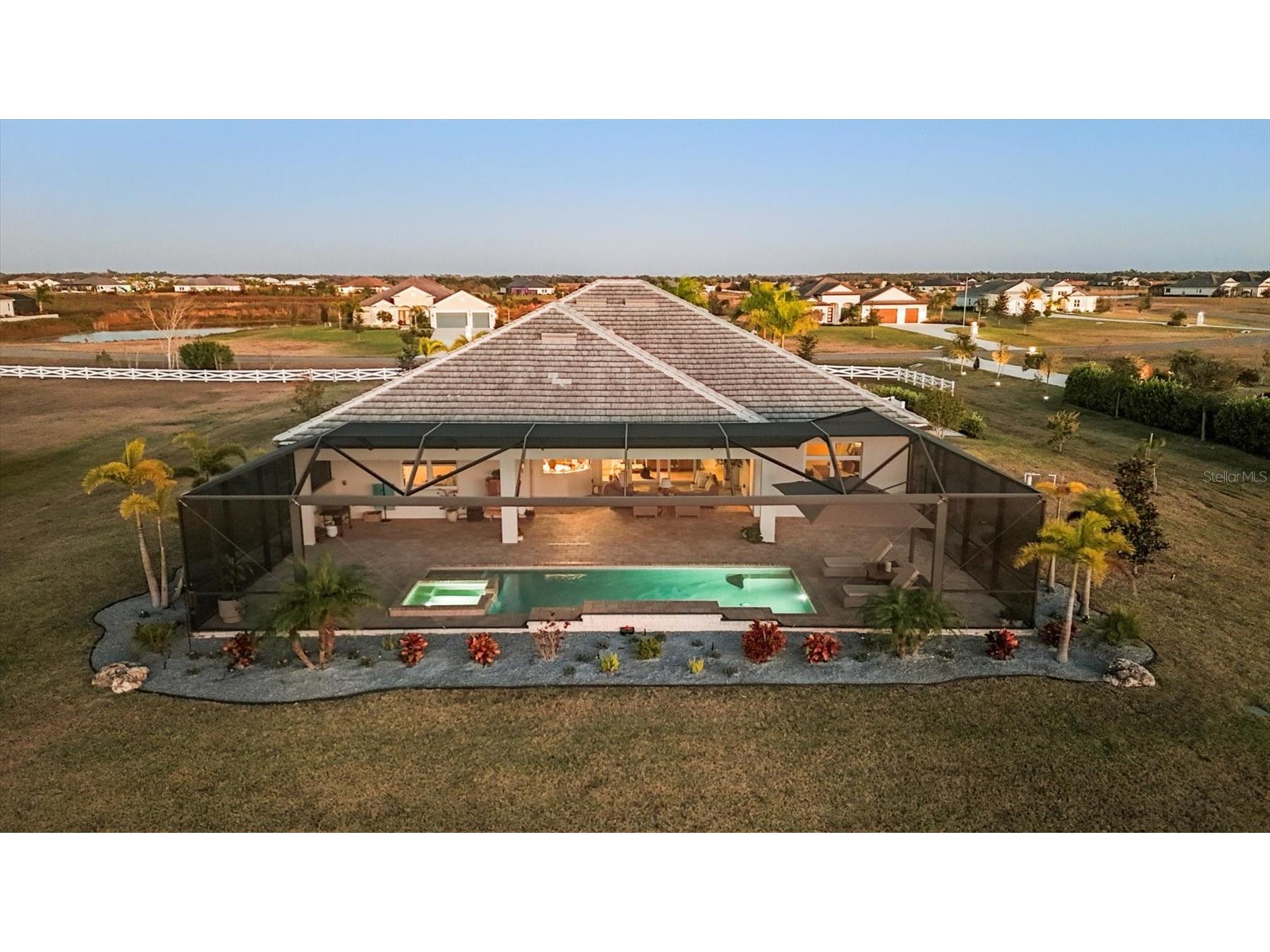 3571 Recurve Circle Sarasota FL 34240 A4679164 image50