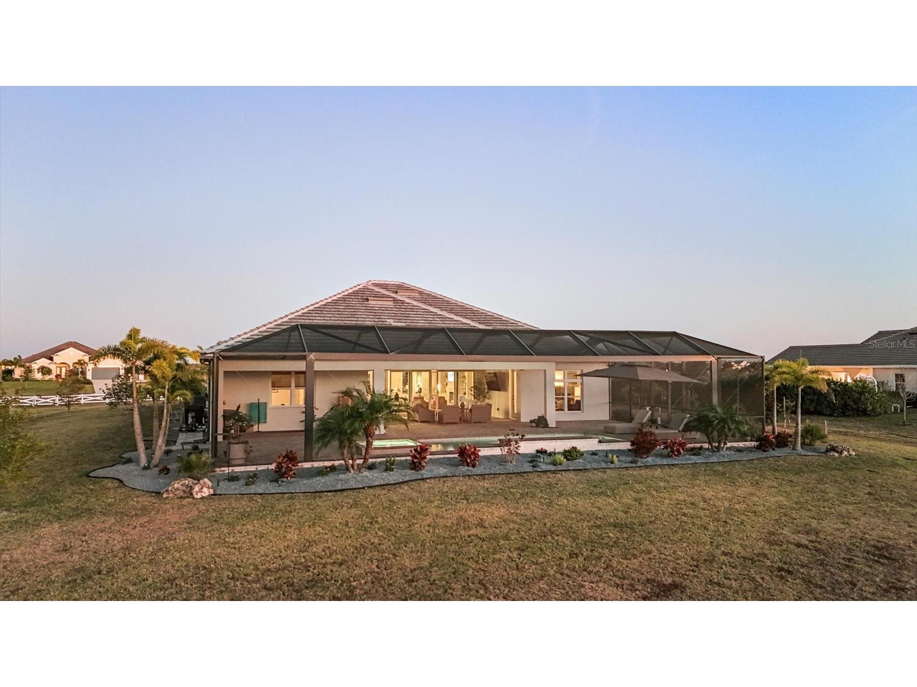 3571 Recurve Circle Sarasota FL 34240 A4679164 image51