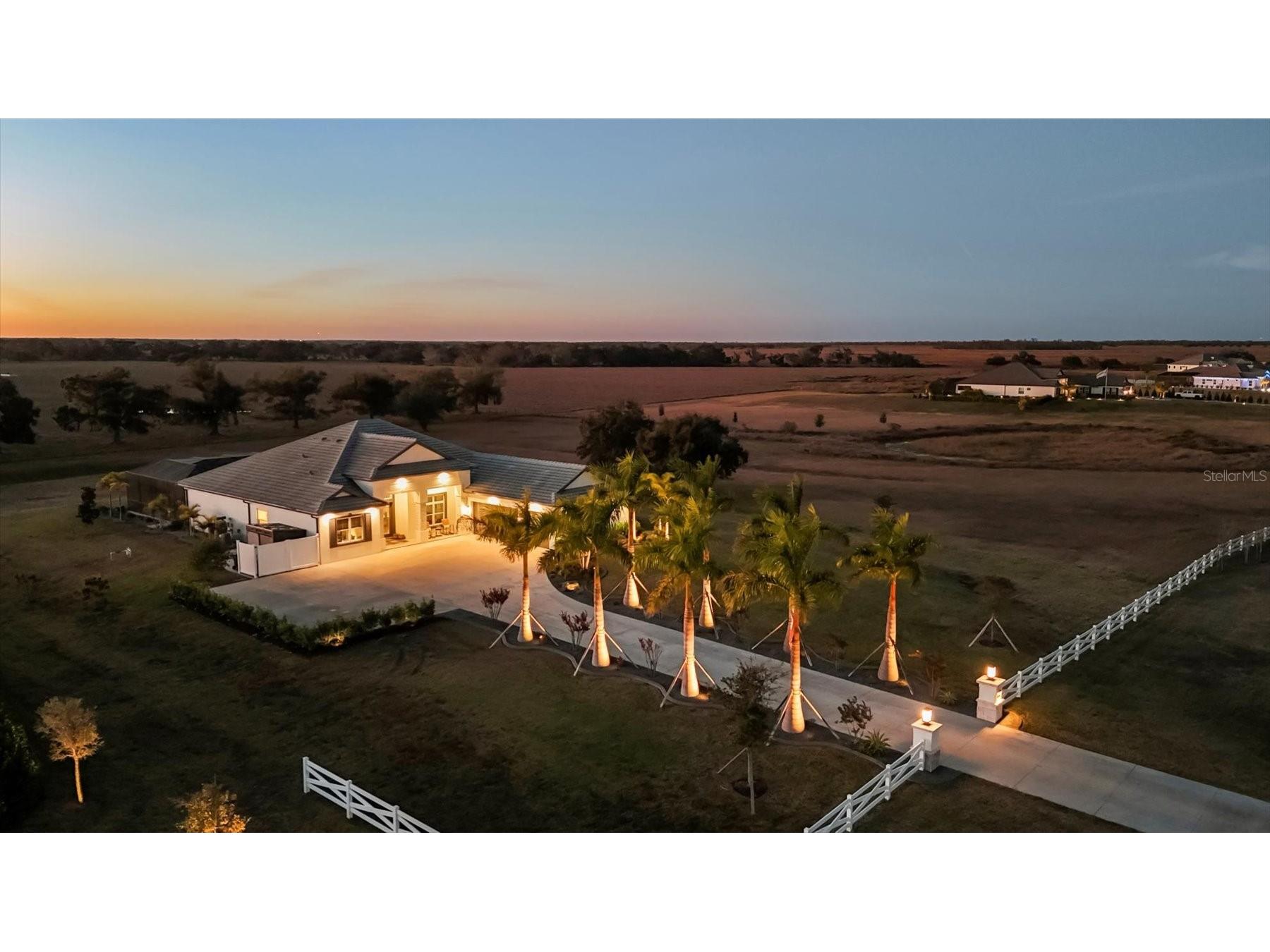 3571 Recurve Circle Sarasota FL 34240 A4679164 image72