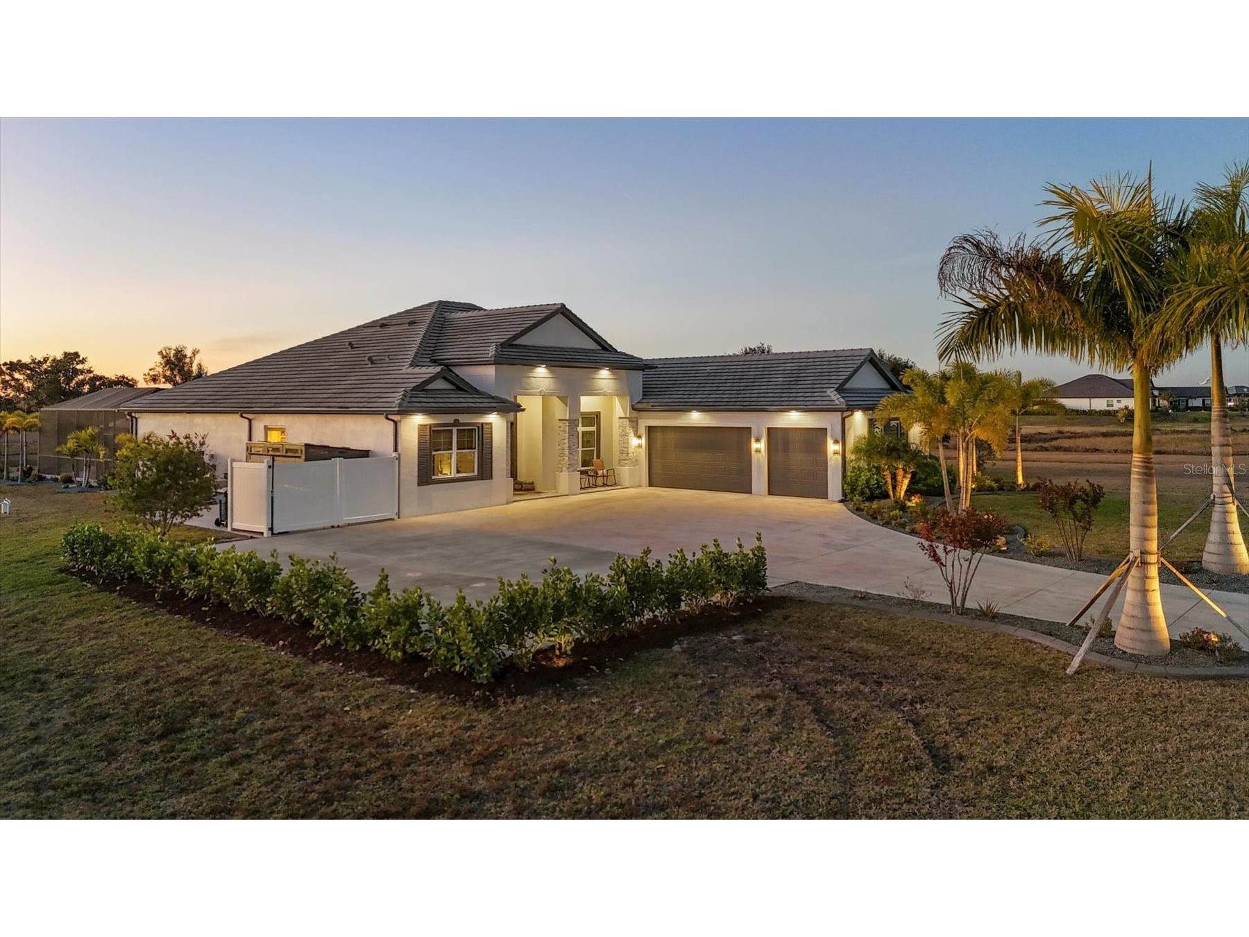 3571 Recurve Circle Sarasota FL 34240 A4679164 image75