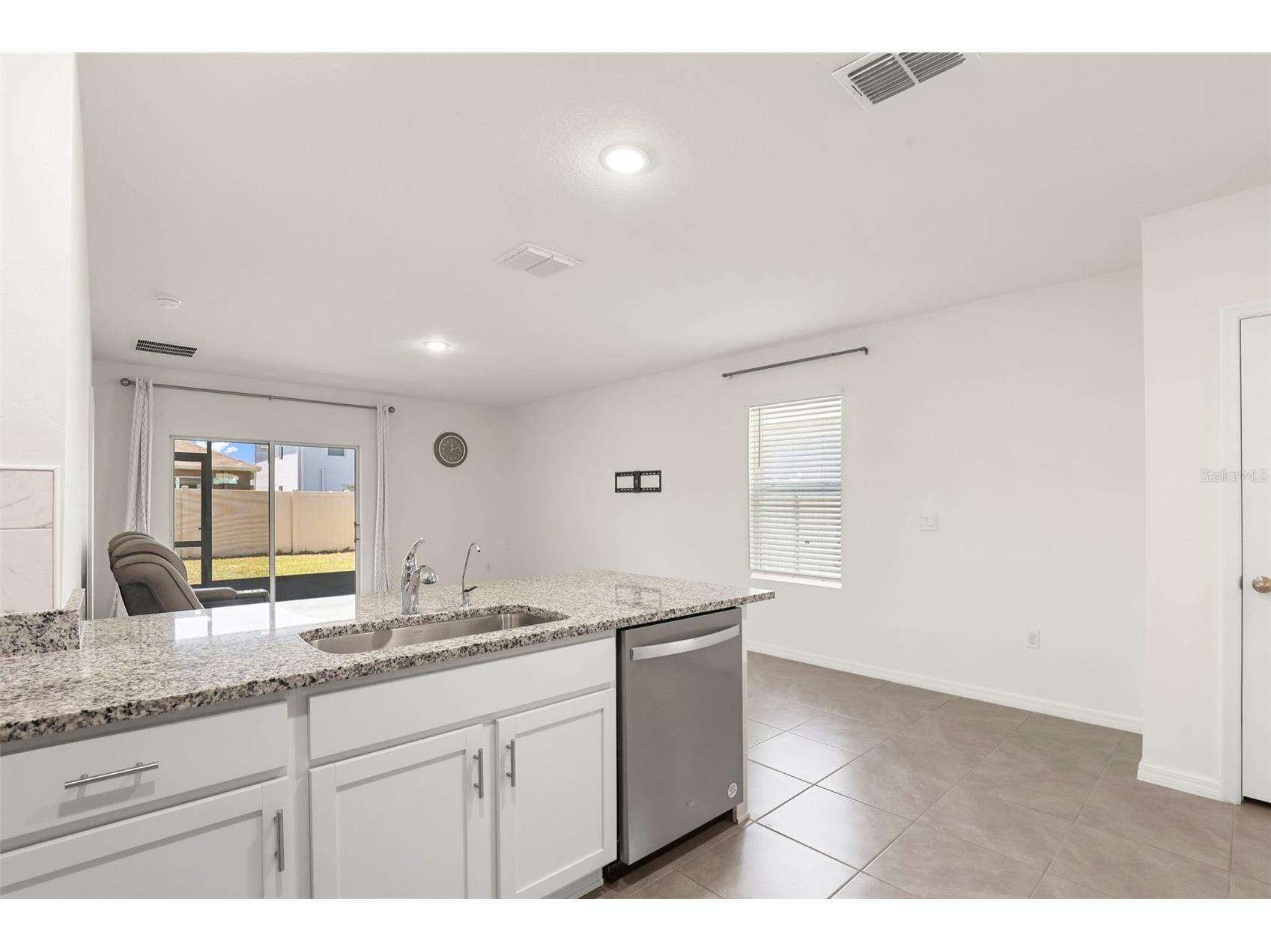 35724 Sunflower Hill Drive Zephyrhills FL 33541 TB8499894 image9