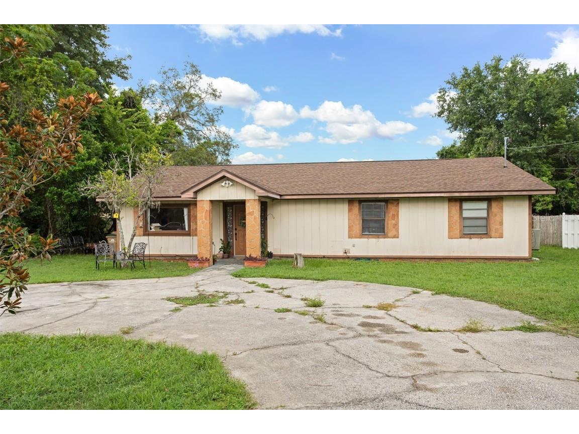 35732 Dawn Drive Leesburg FL 34788 O6131390 image1