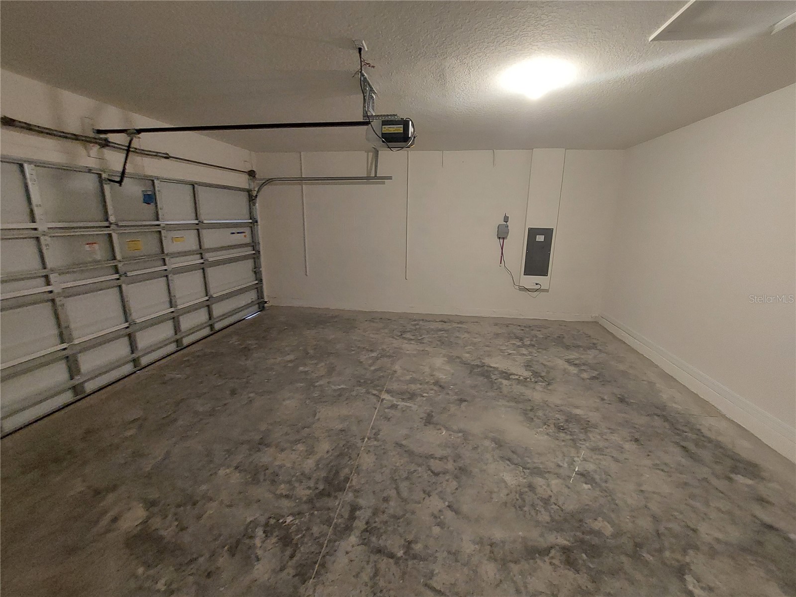 35735 Sunflower Hill Drive Zephyrhills FL 33541 TB8476028 image16