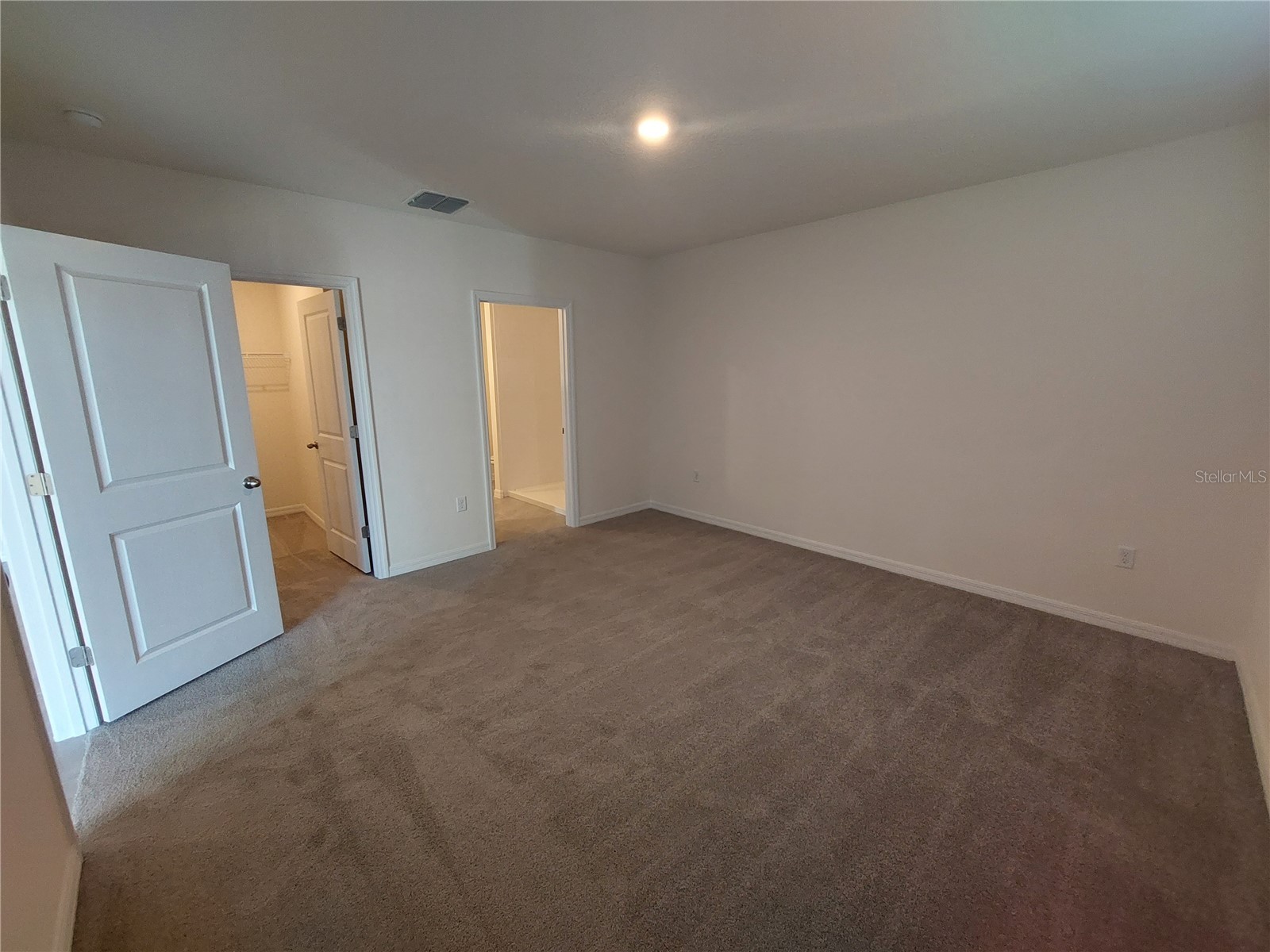 35735 Sunflower Hill Drive Zephyrhills FL 33541 TB8476028 image9