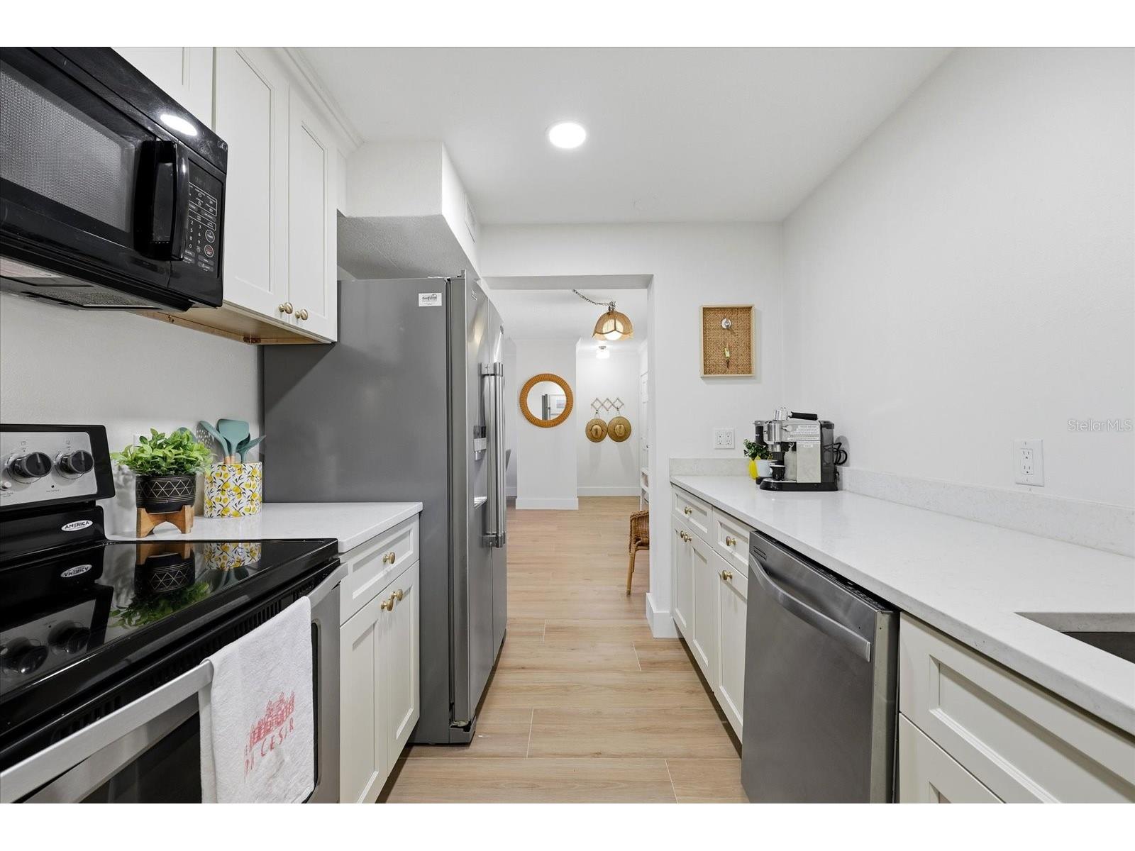3575 Gulf Boulevard #105 Saint Pete Beach FL 33706 - GULF OF MEXICO O6373735 image19