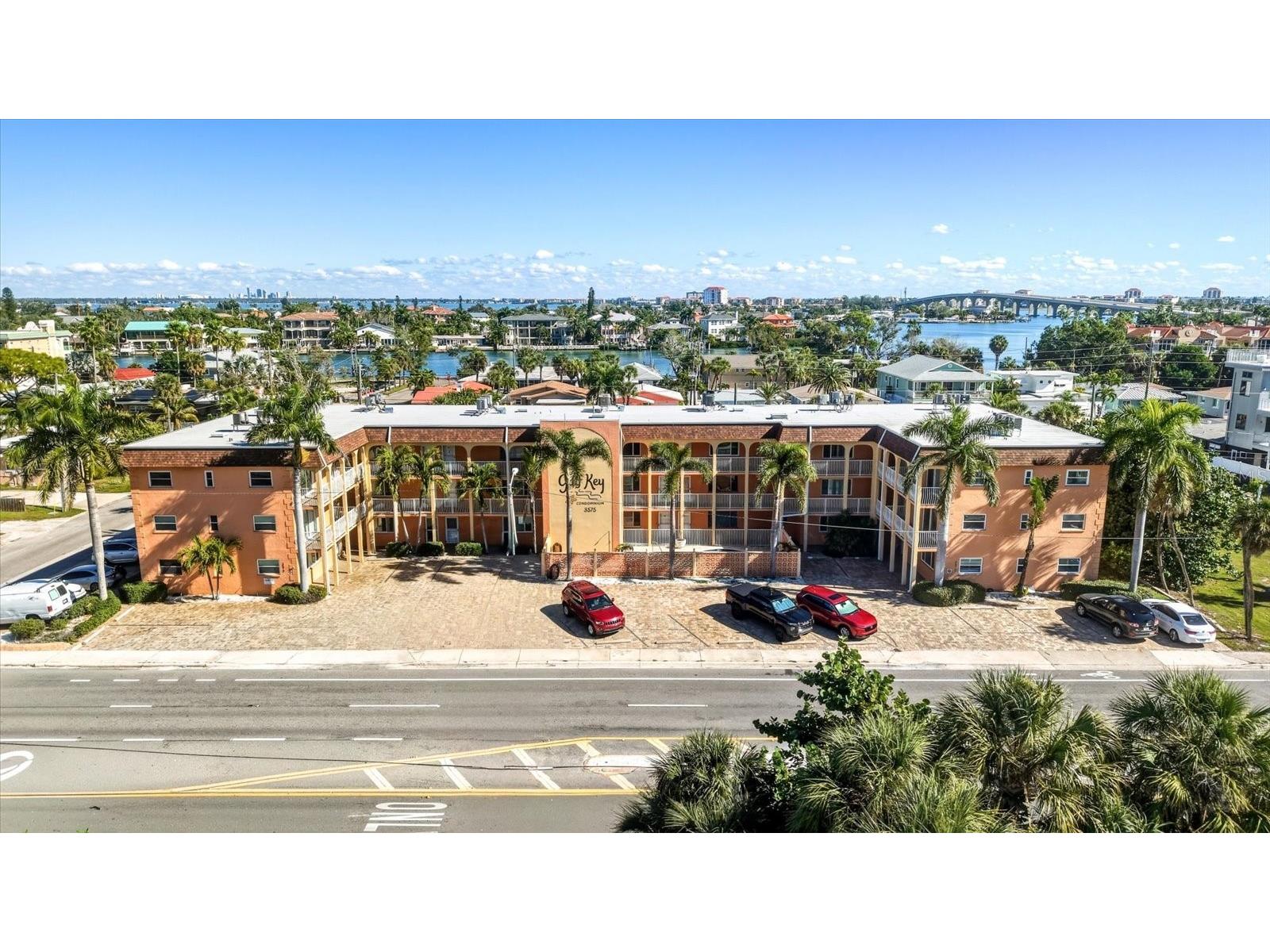 3575 Gulf Boulevard #105 Saint Pete Beach FL 33706 - GULF OF MEXICO O6373735 image3