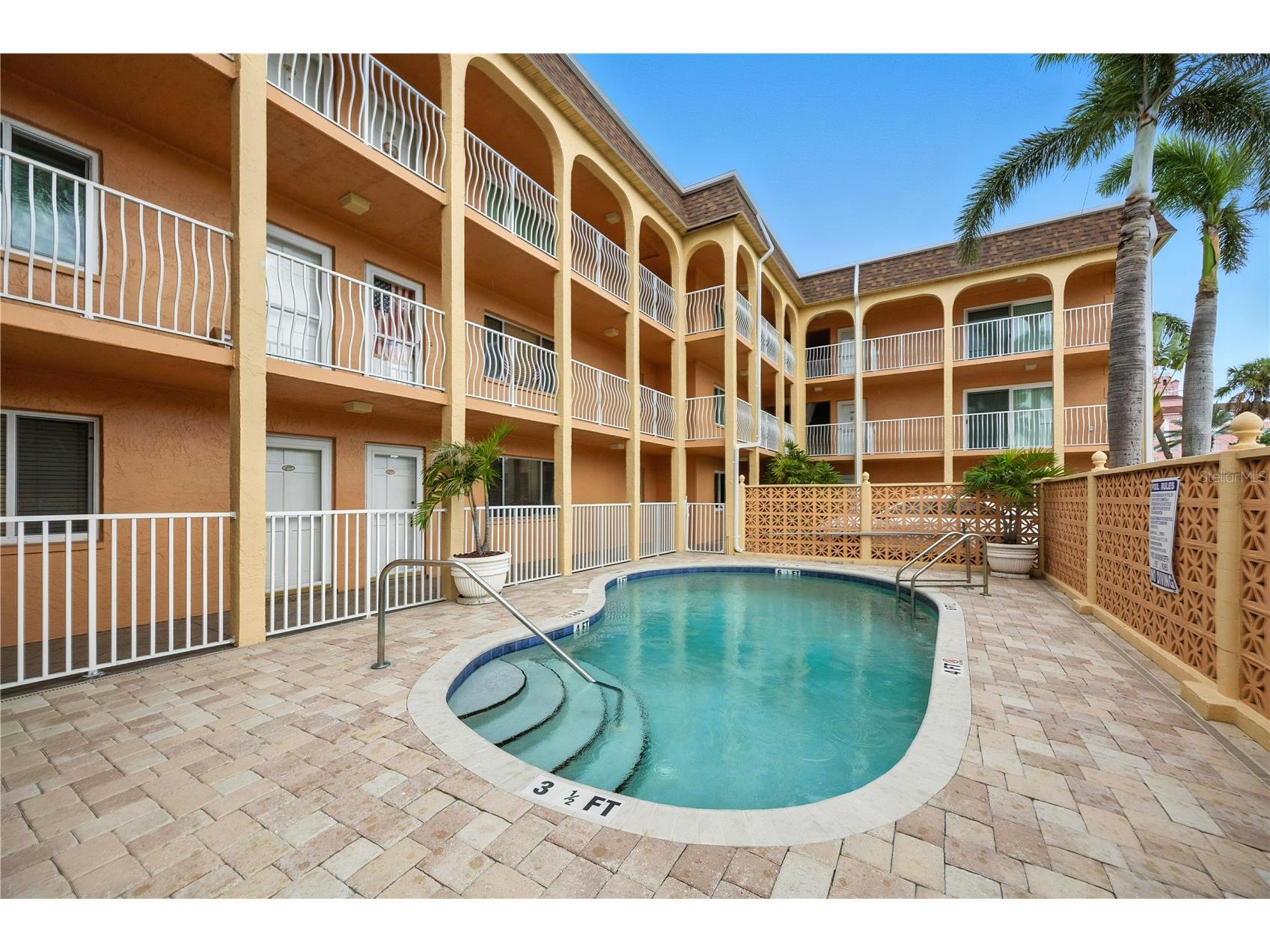3575 Gulf Boulevard #105 Saint Pete Beach FL 33706 - GULF OF MEXICO O6403863 image19