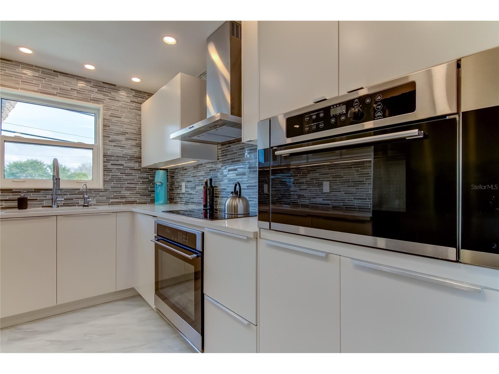 3575 Gulf Boulevard #204 Saint Pete Beach FL 33706 TB8475290 image12