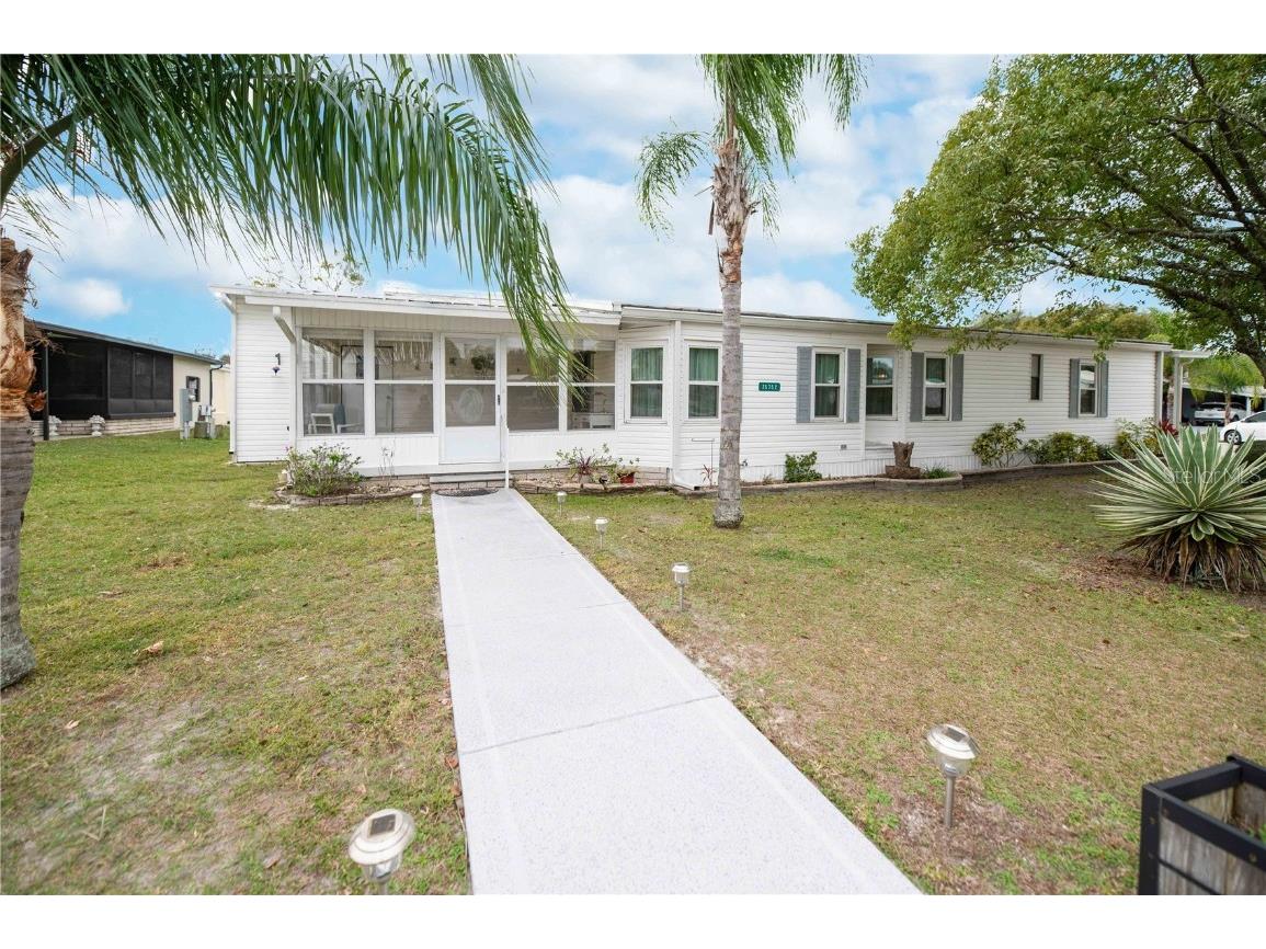 35752 Pradera Drive Zephyrhills FL 33541 L4942102 image1