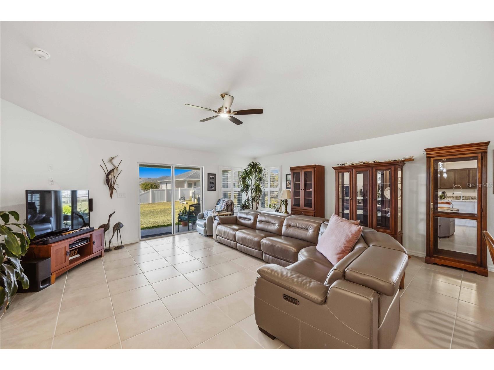 3576 74th Avenue Circle E Sarasota FL 34243 A4693654 image16