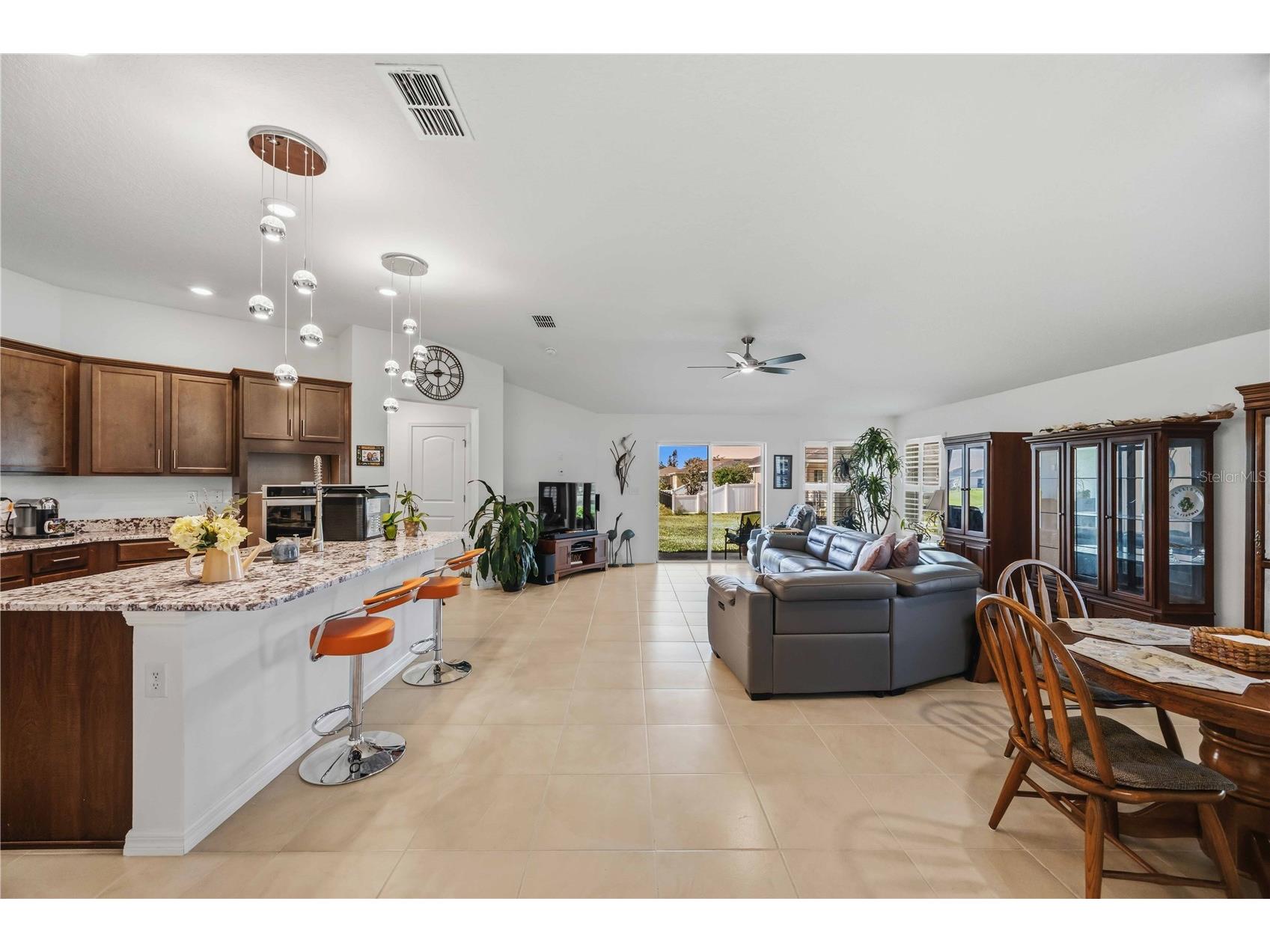 3576 74th Avenue Circle E Sarasota FL 34243 A4693654 image28