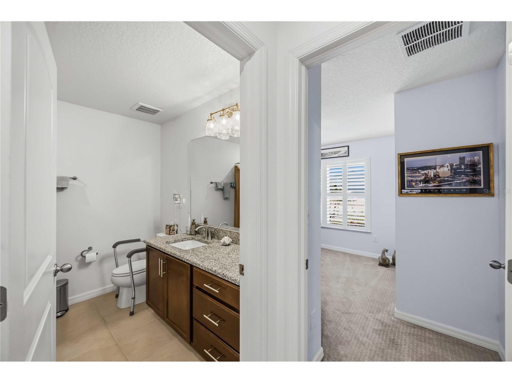 3576 74th Avenue Circle E Sarasota FL 34243 A4693654 image29