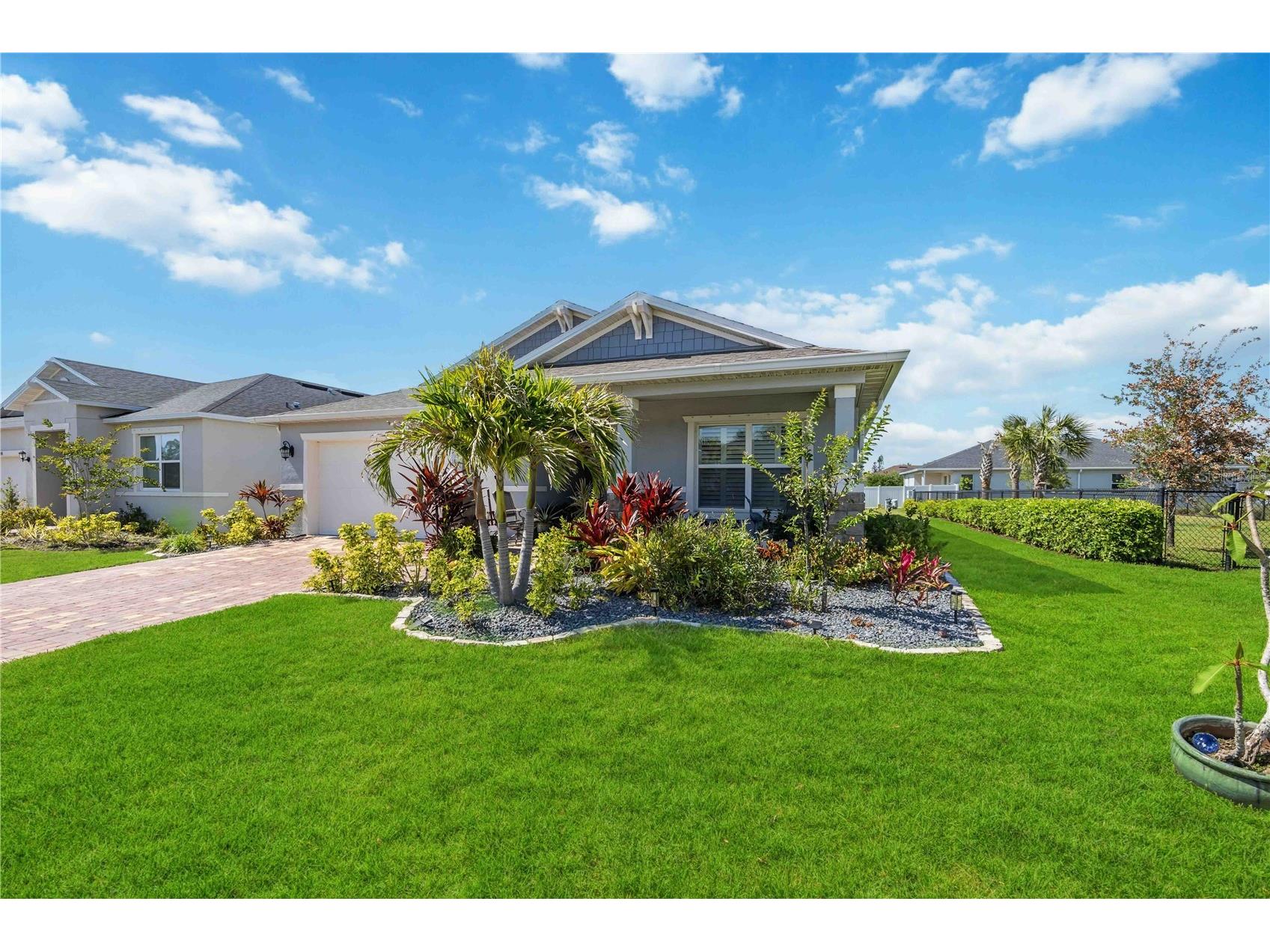 3576 74th Avenue Circle E Sarasota FL 34243 A4693654 image3