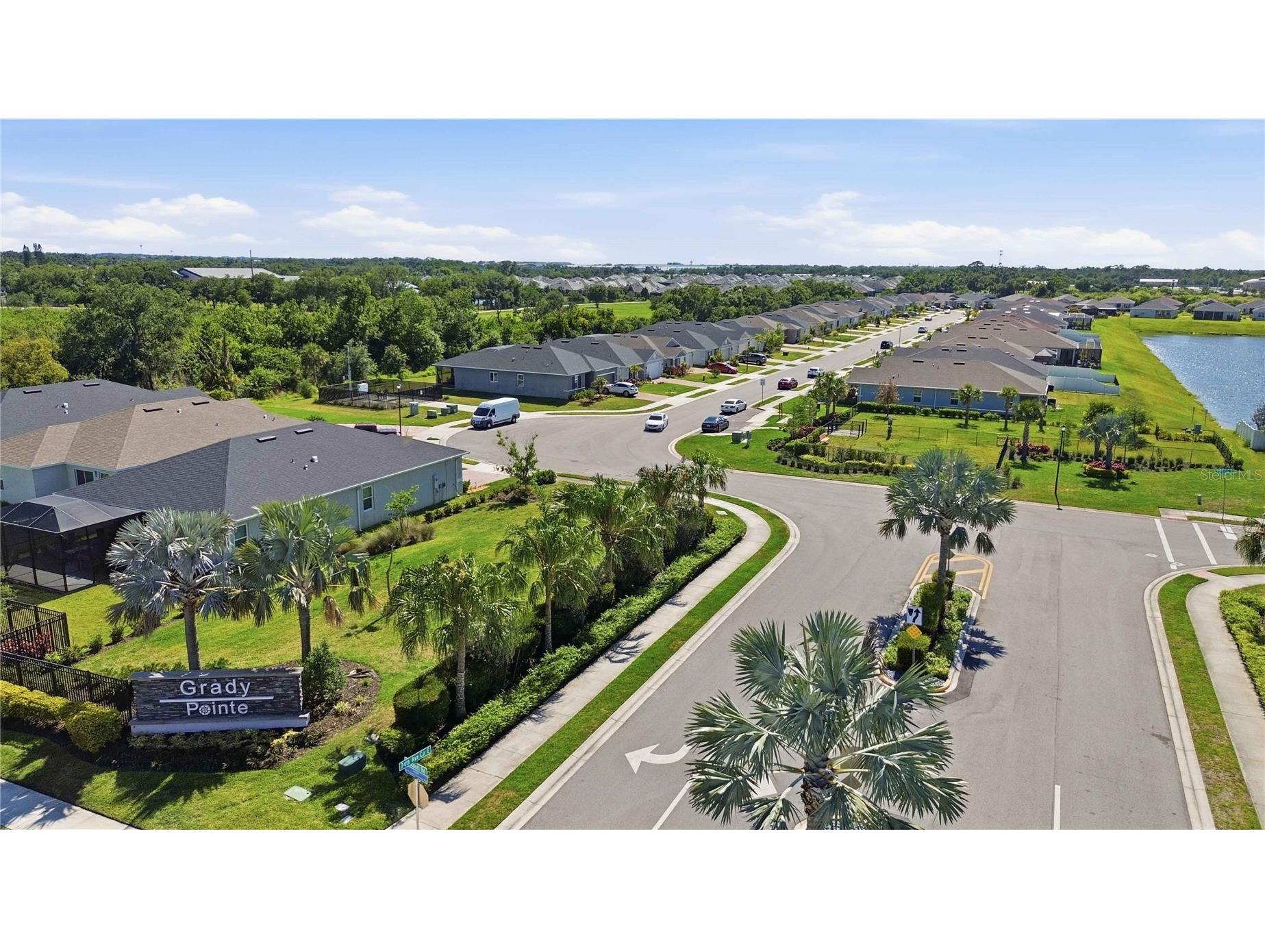3576 74th Avenue Circle E Sarasota FL 34243 A4693654 image57