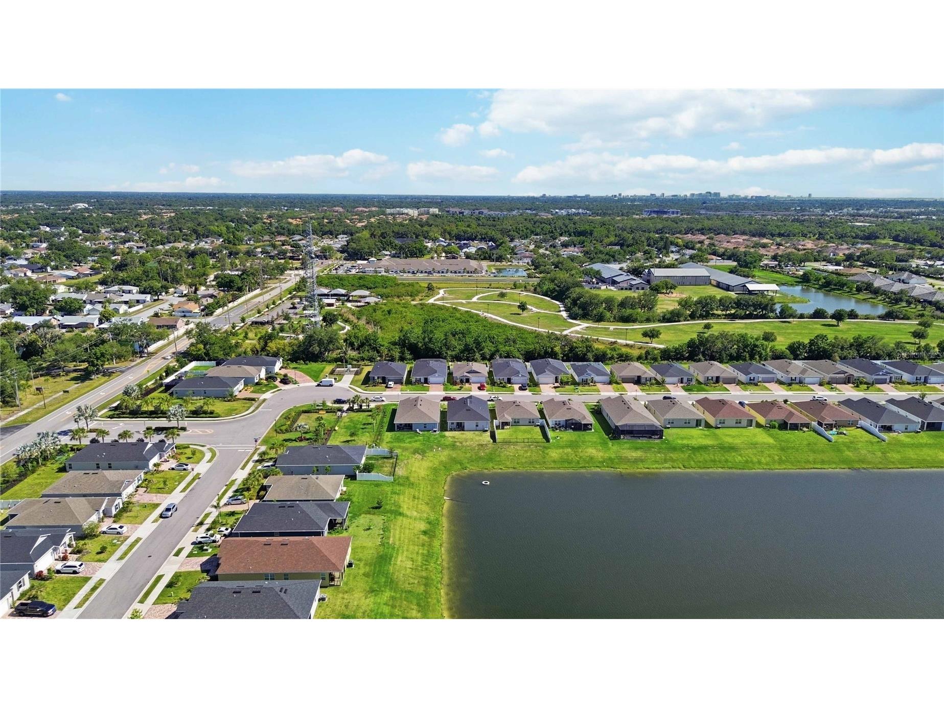 3576 74th Avenue Circle E Sarasota FL 34243 A4693654 image59