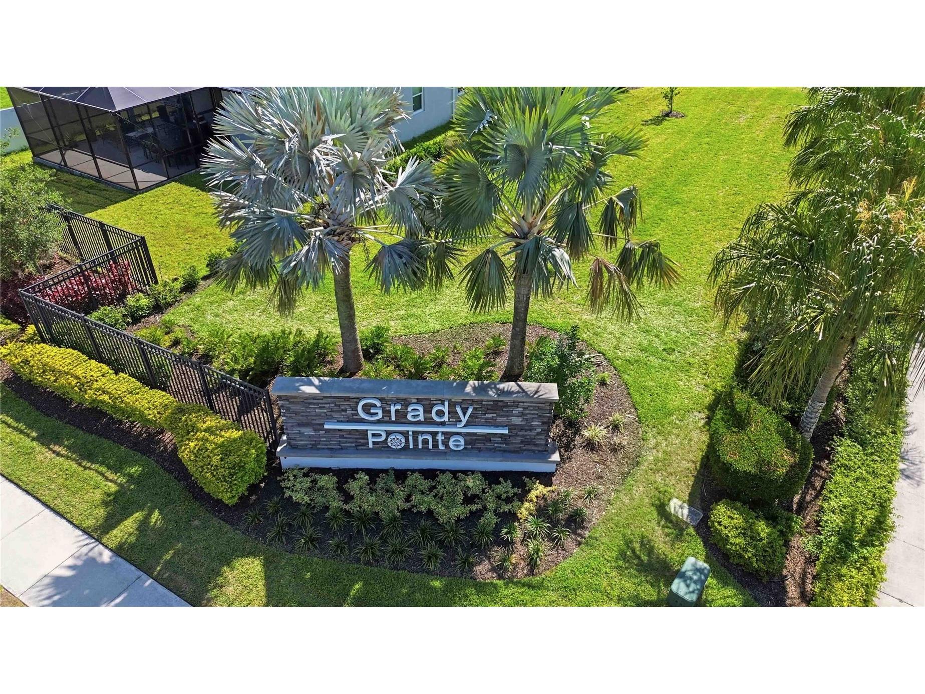 3576 74th Avenue Circle E Sarasota FL 34243 A4693654 image68
