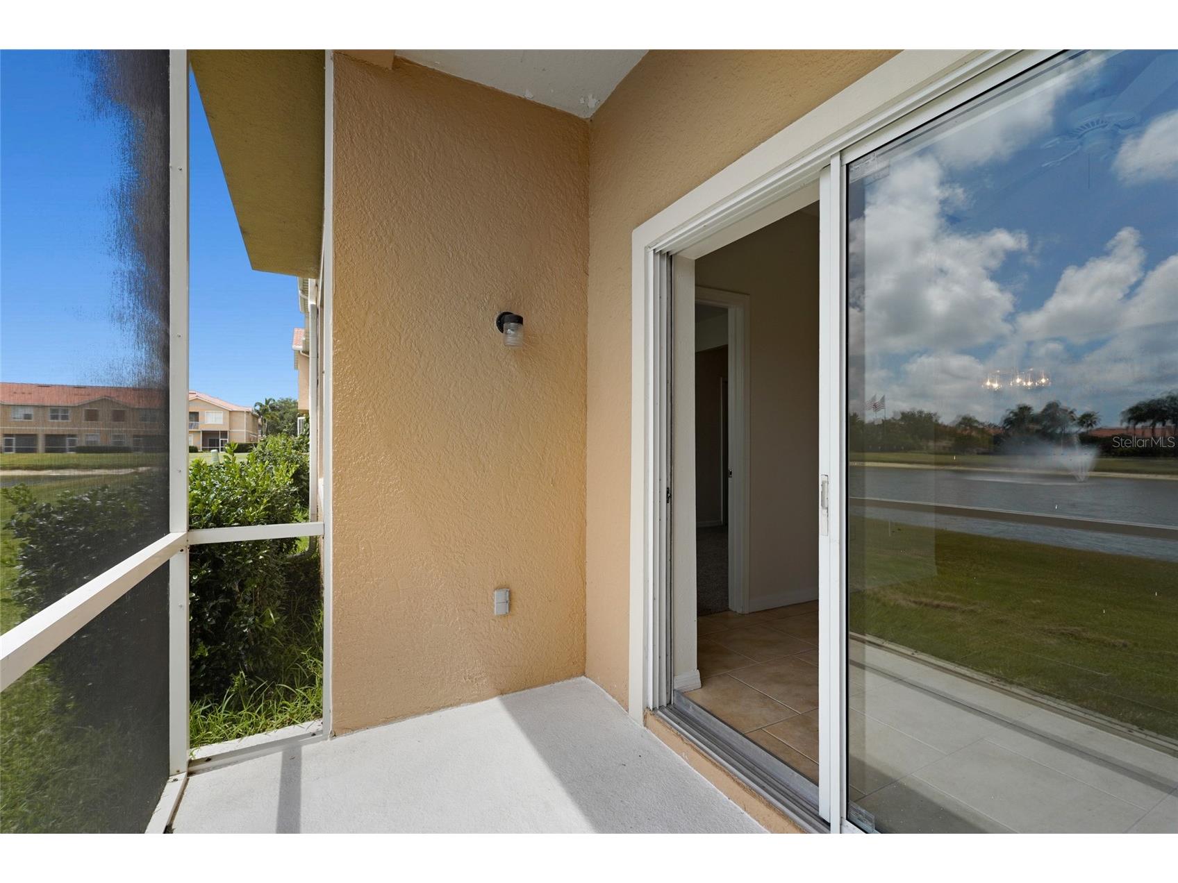 3576 Parkridge Circle #30-101 Sarasota FL 34243 A4696817 image10