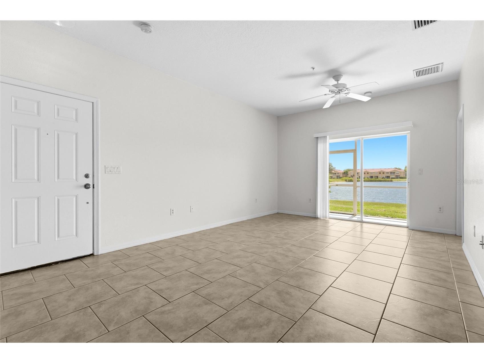 3576 Parkridge Circle #30-101 Sarasota FL 34243 A4696817 image18