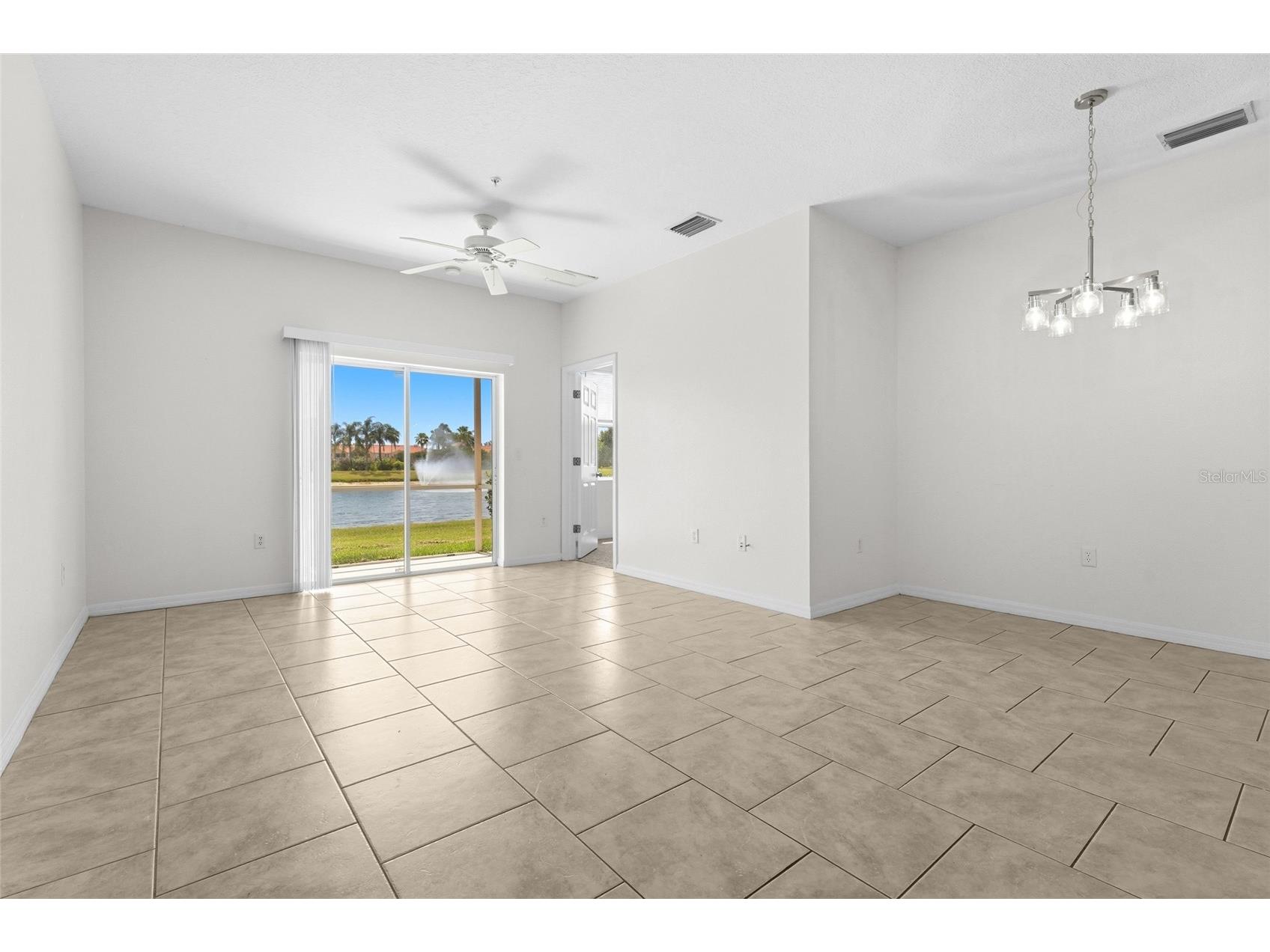 3576 Parkridge Circle #30-101 Sarasota FL 34243 A4696817 image19