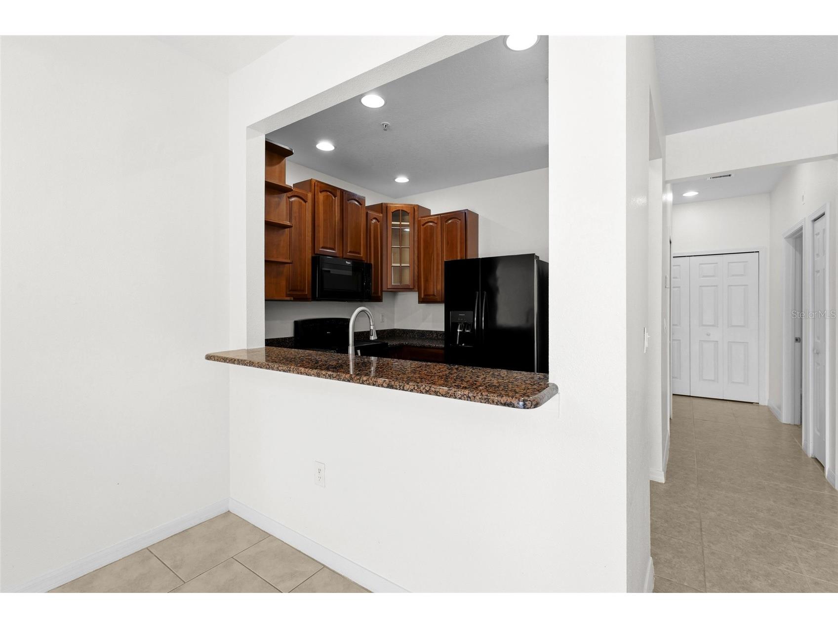 3576 Parkridge Circle #30-101 Sarasota FL 34243 A4696817 image24