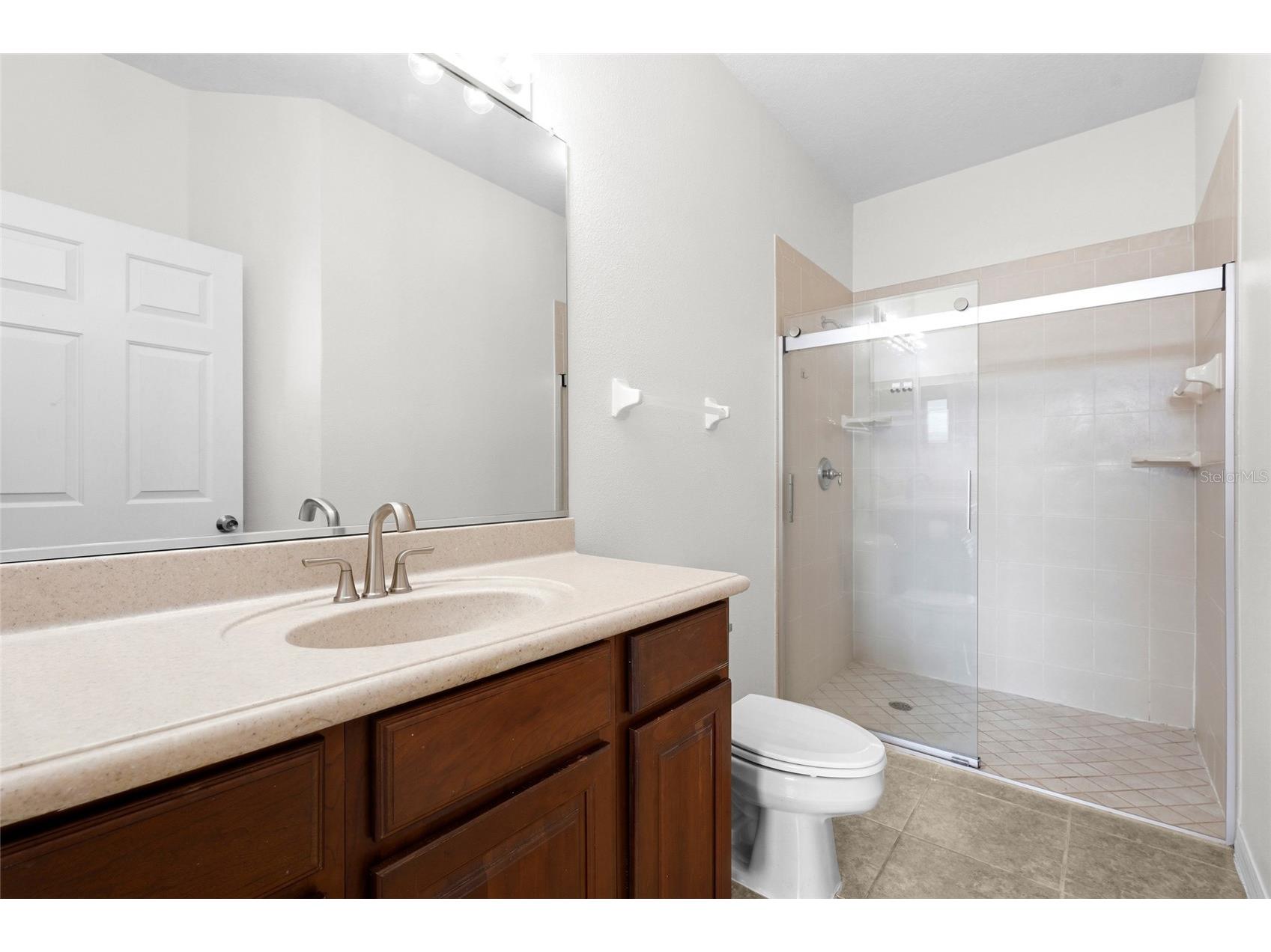 3576 Parkridge Circle #30-101 Sarasota FL 34243 A4696817 image29