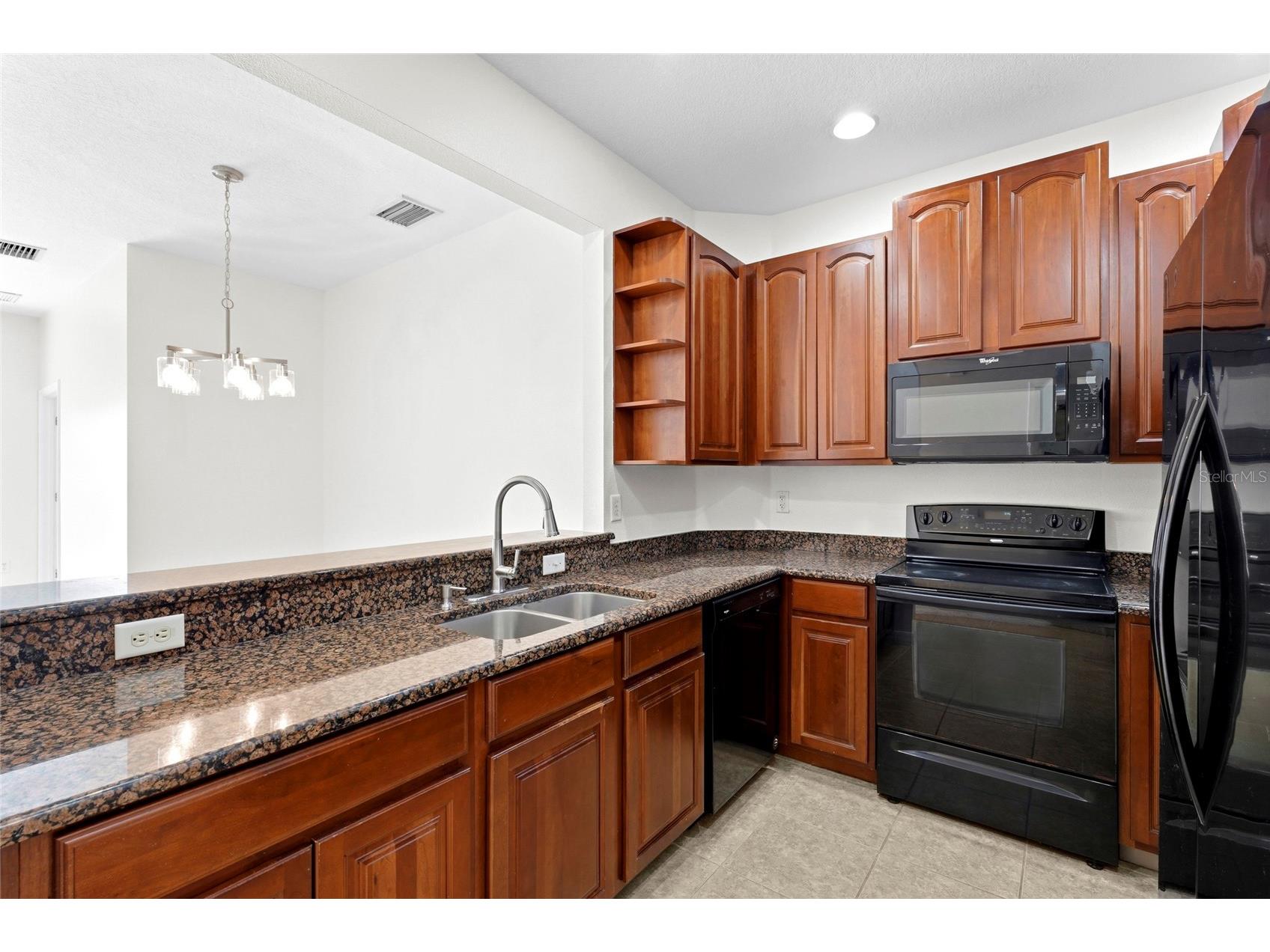 3576 Parkridge Circle #30-101 Sarasota FL 34243 A4696817 image5