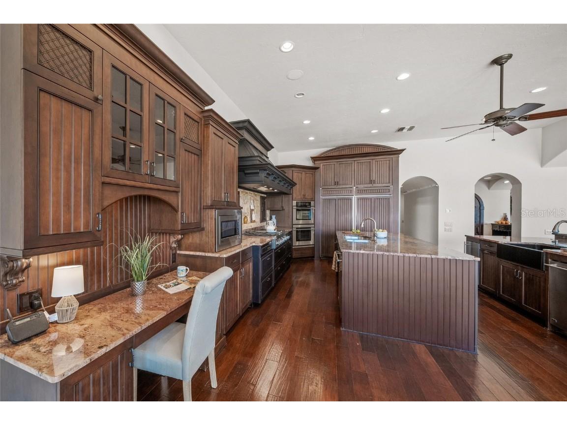 3576 San Remo Terrace Sarasota FL 34239 - ROBERTS BAY A4652012 image15