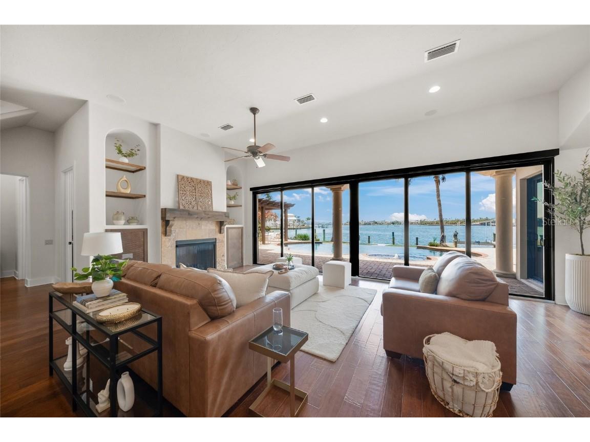 3576 San Remo Terrace Sarasota FL 34239 - ROBERTS BAY A4652012 image22