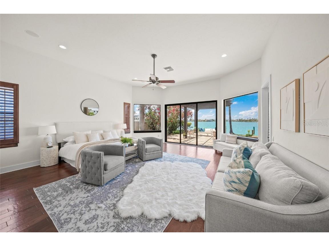 3576 San Remo Terrace Sarasota FL 34239 - ROBERTS BAY A4652012 image27