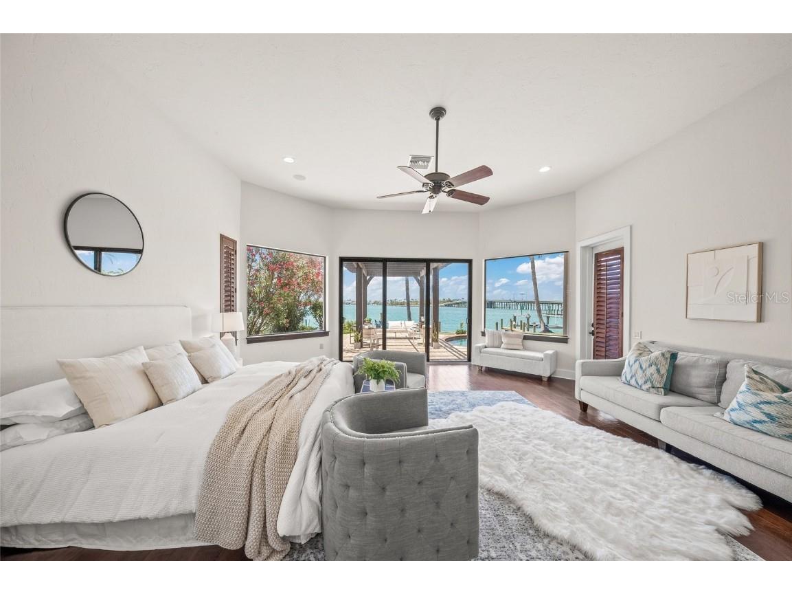 3576 San Remo Terrace Sarasota FL 34239 - ROBERTS BAY A4652012 image28