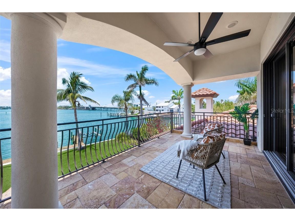 3576 San Remo Terrace Sarasota FL 34239 - ROBERTS BAY A4652012 image42