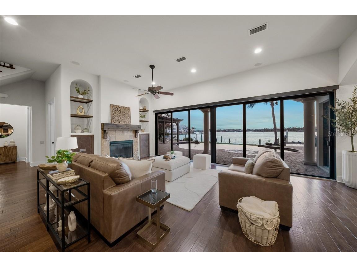 3576 San Remo Terrace Sarasota FL 34239 - ROBERTS BAY A4652012 image69