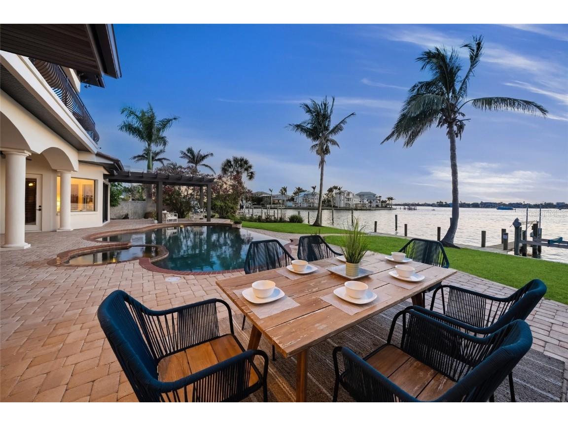 3576 San Remo Terrace Sarasota FL 34239 - ROBERTS BAY A4652012 image76