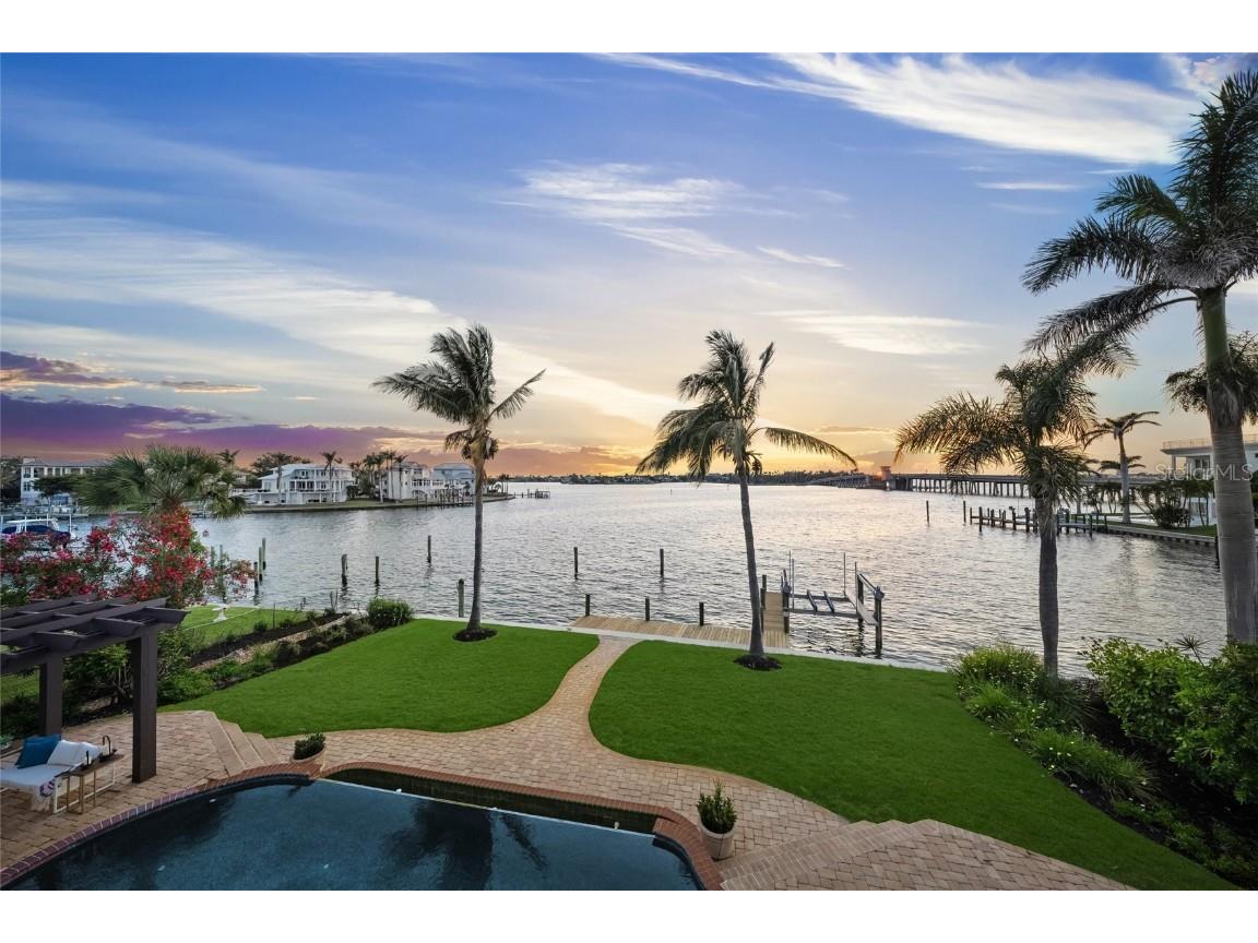 3576 San Remo Terrace Sarasota FL 34239 - ROBERTS BAY A4652012 image80