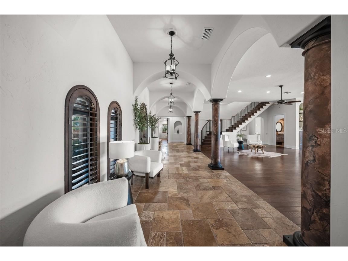 3576 San Remo Terrace Sarasota FL 34239 - ROBERTS BAY A4652012 image9