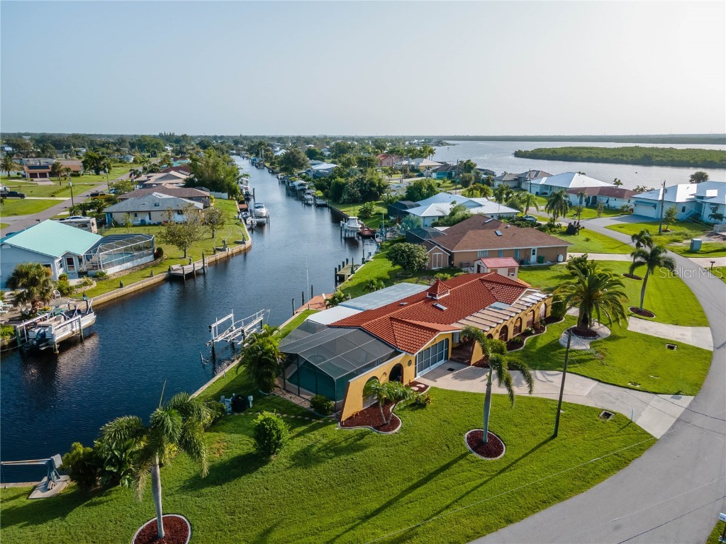 3577 Peace River Drive Punta Gorda FL 33983 - DOVER CANAL C7486453 image1