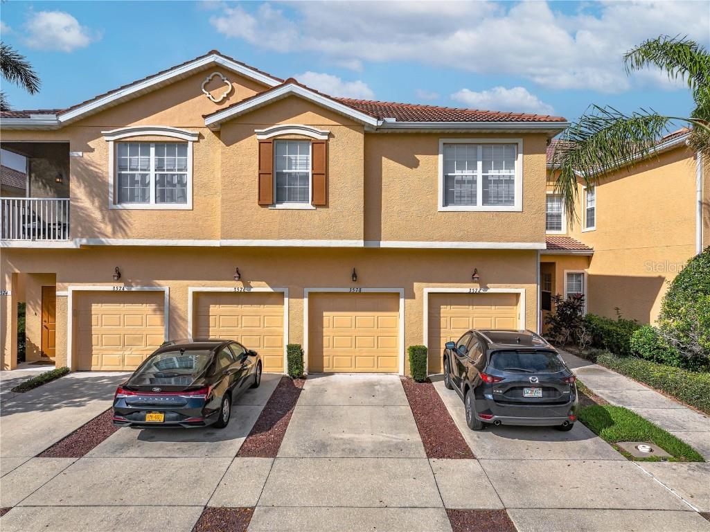 3578 Parkridge Circle #30-201 Sarasota FL 34243 A4559809 image1
