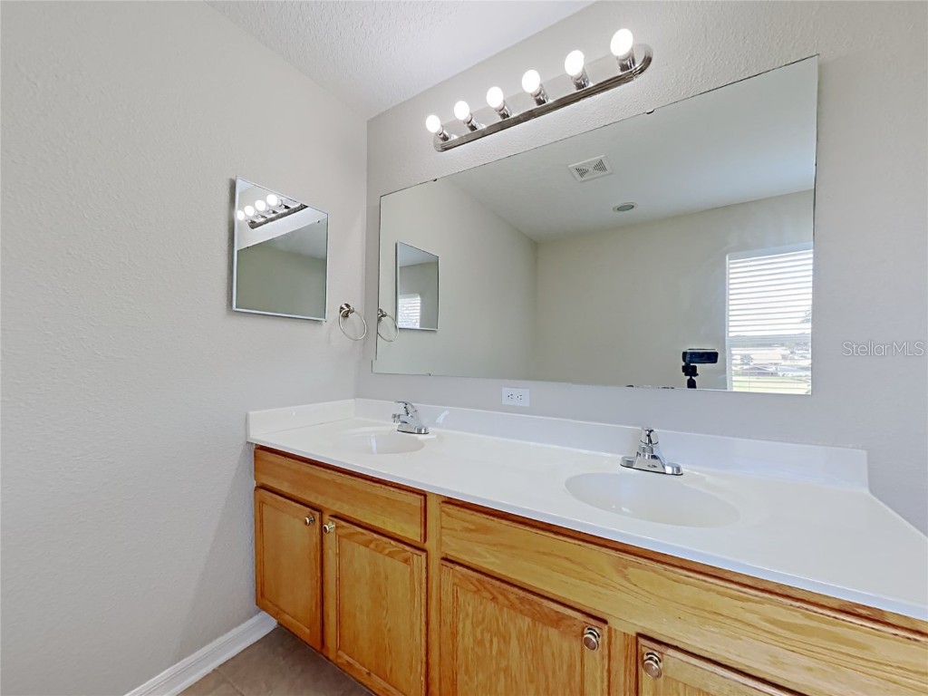 358 Lake Shepard Drive Apopka FL 32703 C7519229 image17