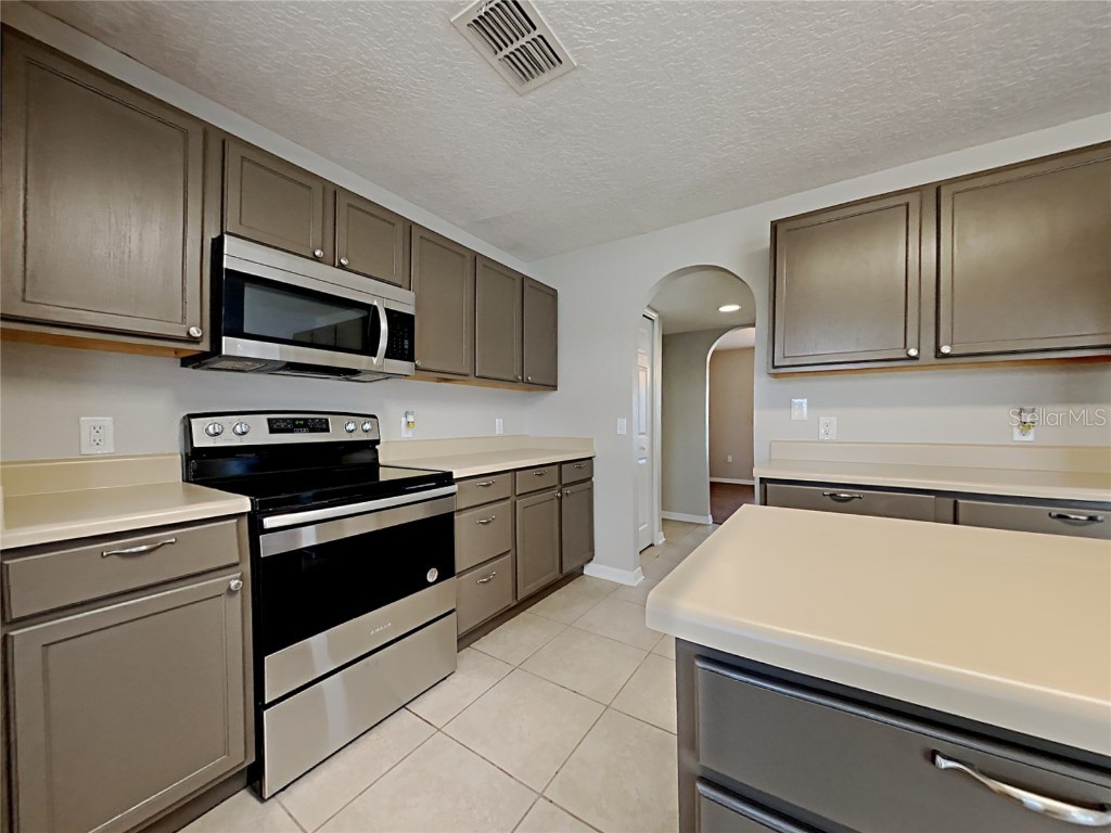 358 Lake Shepard Drive Apopka FL 32703 C7519229 image7