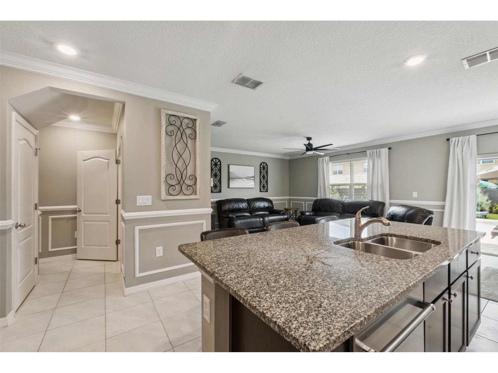 358 Lazio Circle Debary FL 32713 O6412279 image11