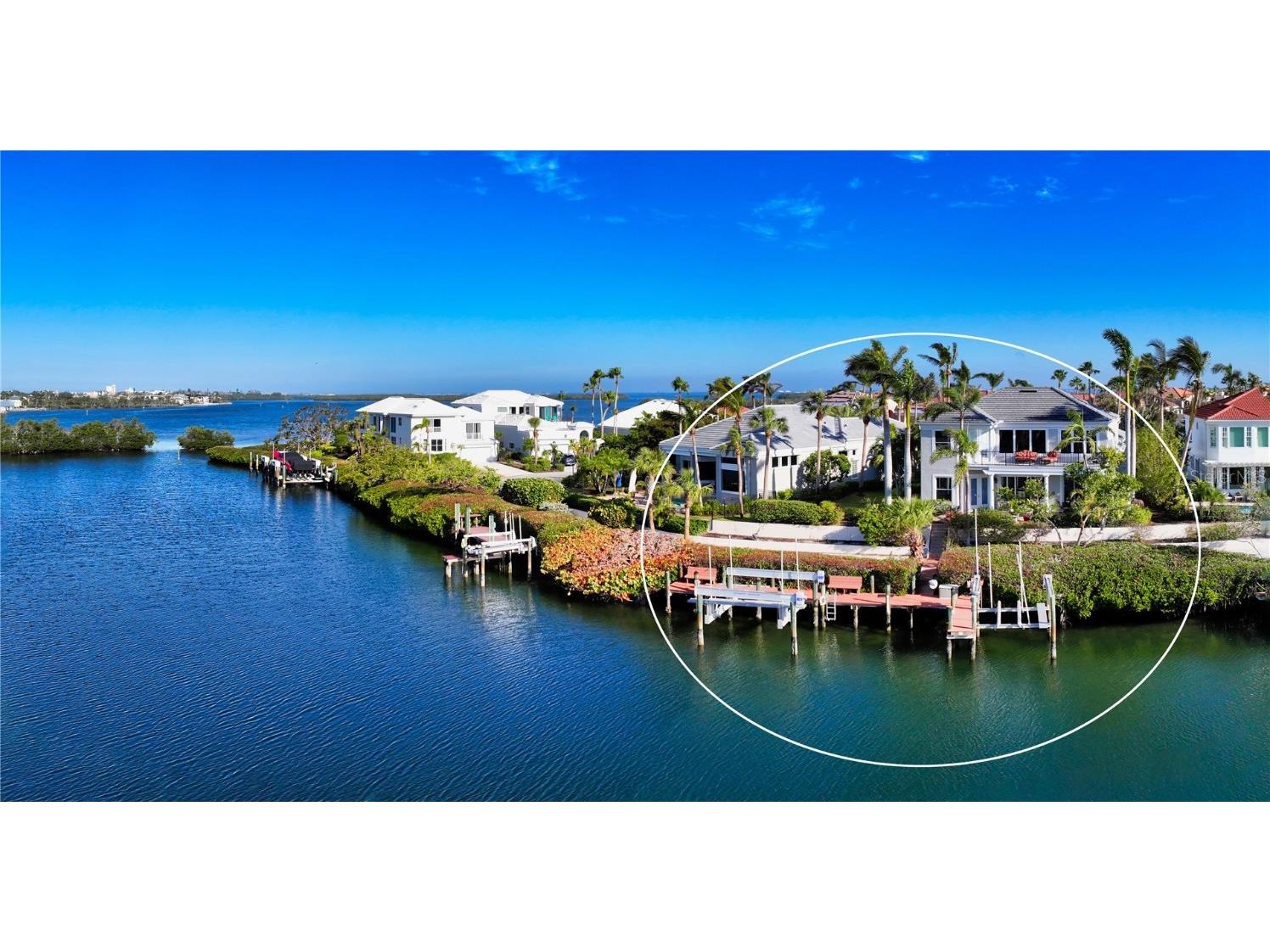 3580 Fair Oaks Lane Longboat Key FL 34228 A4638872 image1