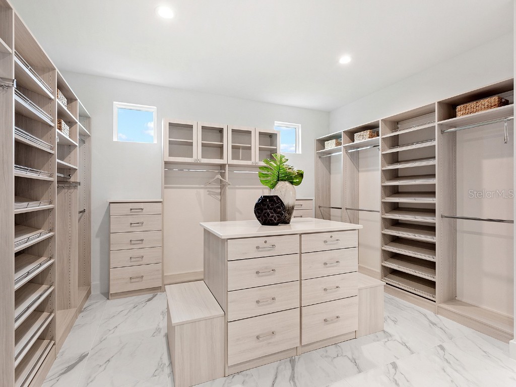 3582 Recurve Circle Sarasota FL 34240 A4663999 image51