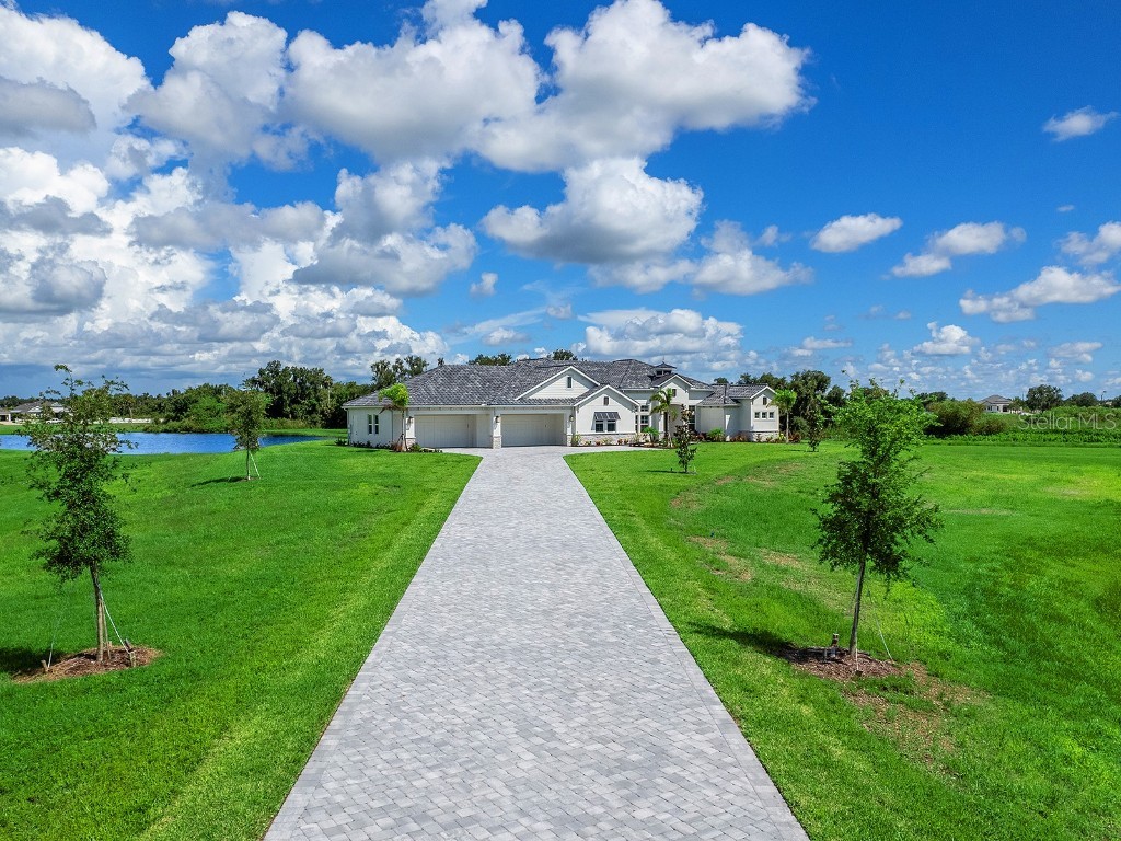 3582 Recurve Circle Sarasota FL 34240 A4663999 image70