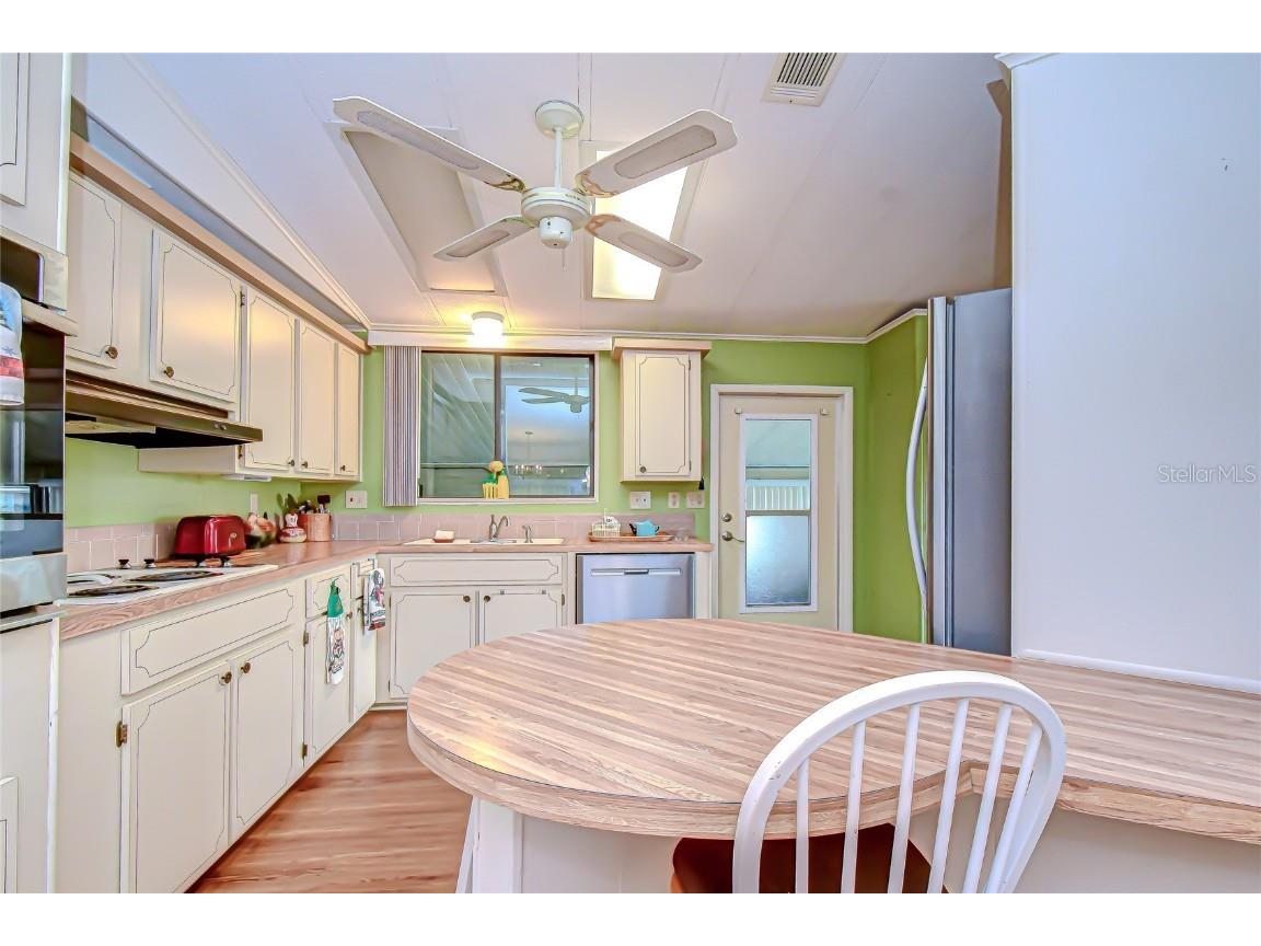 35827 Brisa Drive Zephyrhills FL 33541 TB8452392 image11