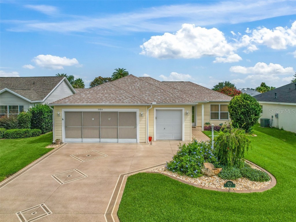 3584 Worth Circle The Villages FL 32162 O6129929 image1