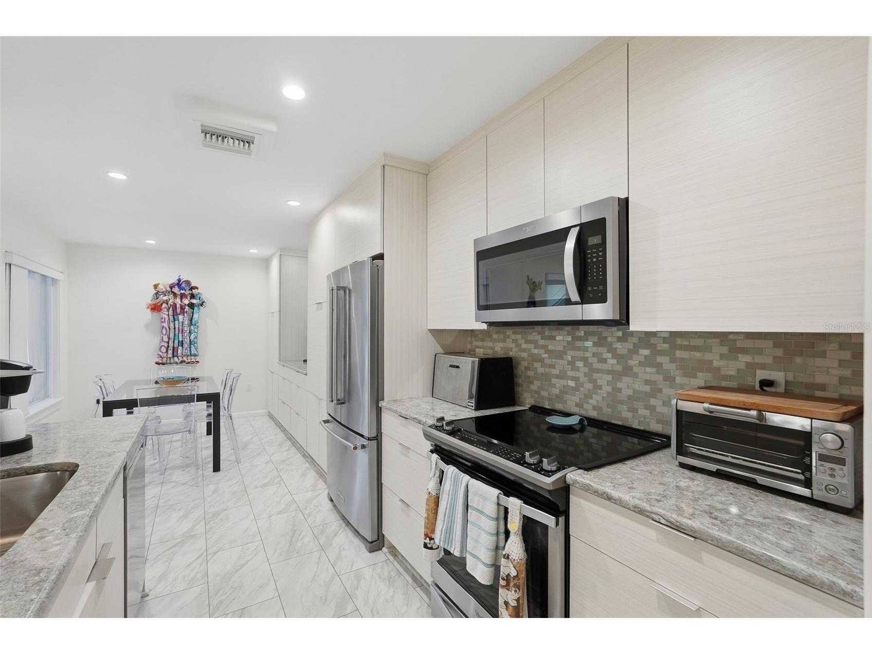 3585 41st Way S #C Saint Petersburg FL 33711 - BOCA CIEGA BAY TB8473009 image31