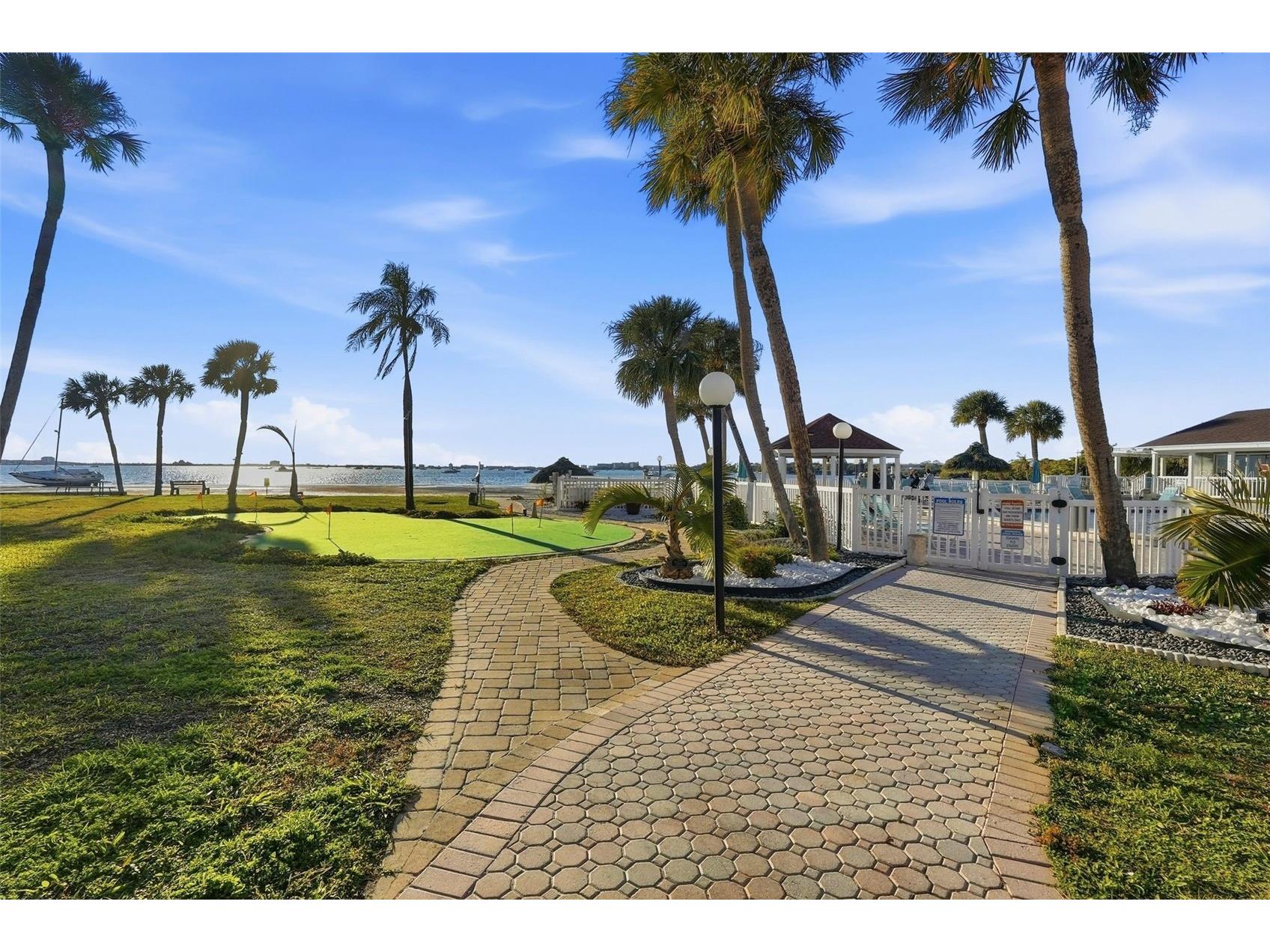 3585 41st Way S #C Saint Petersburg FL 33711 - BOCA CIEGA BAY TB8473009 image51