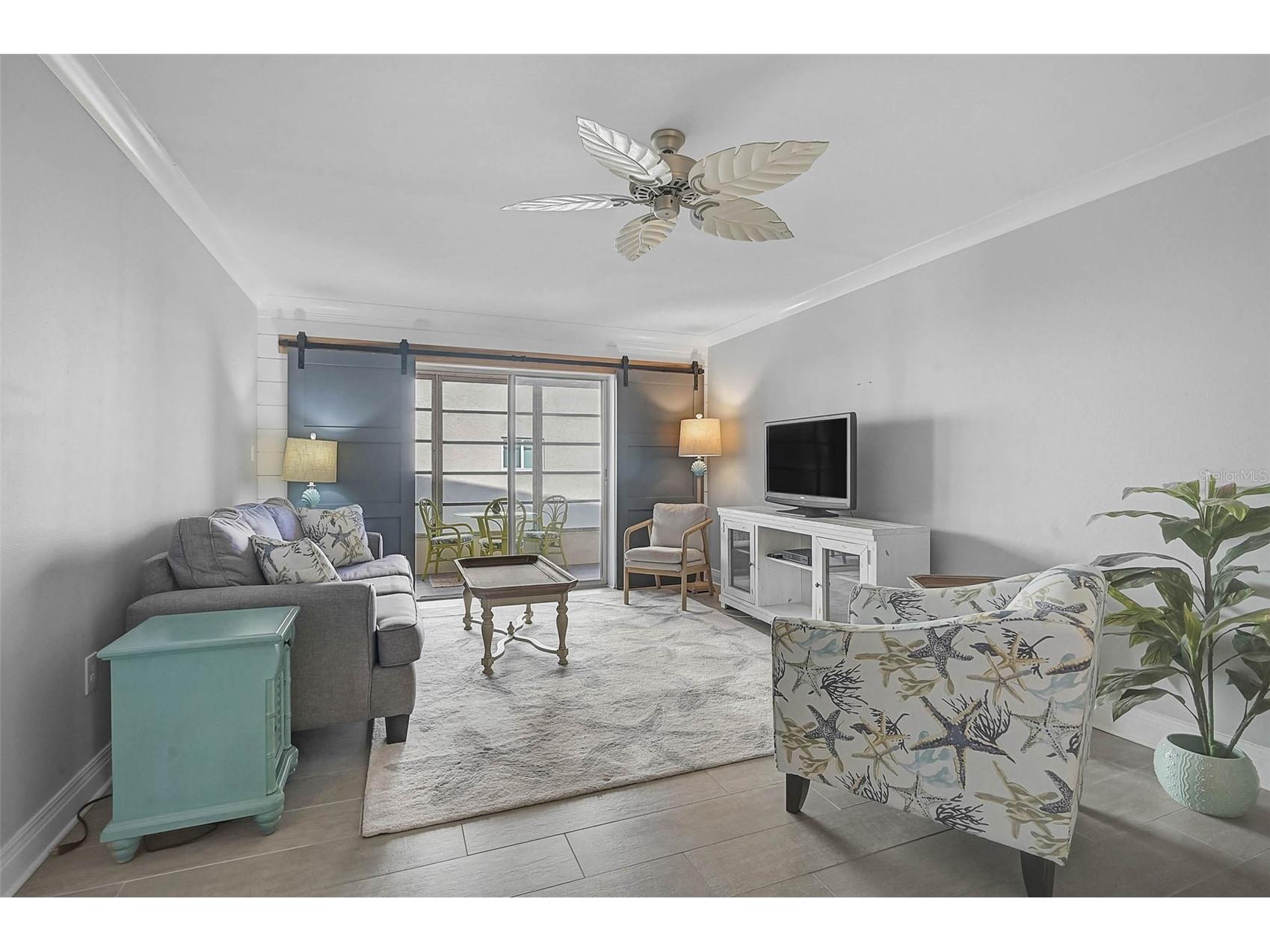 3585 Lake Bayshore Drive #J-301 Bradenton FL 34205 A4674487 image12