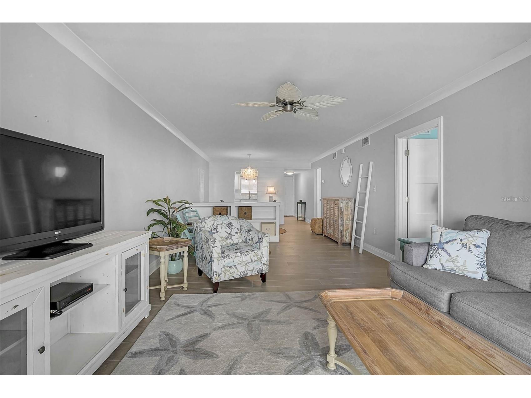 3585 Lake Bayshore Drive #J-301 Bradenton FL 34205 A4674487 image13