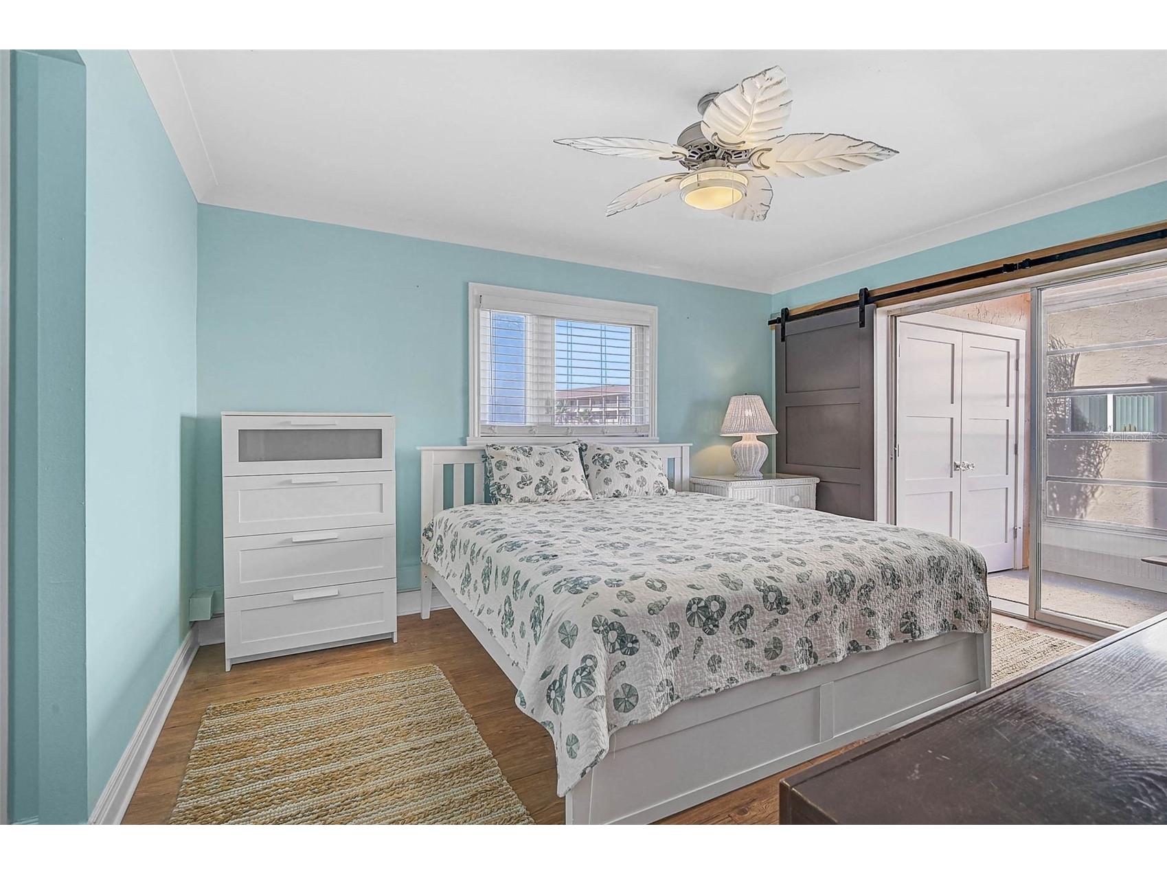 3585 Lake Bayshore Drive #J-301 Bradenton FL 34205 A4674487 image15